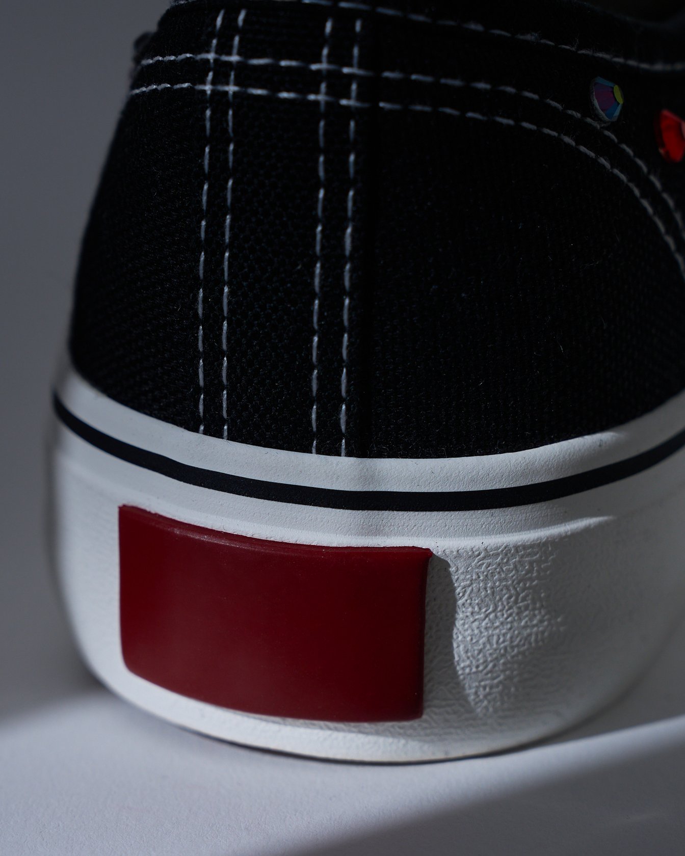 ヨシオクボのミラーシューズ