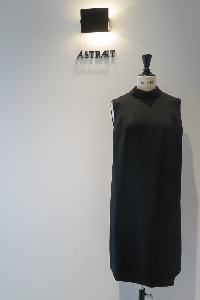 アストラットのデビューコレクション