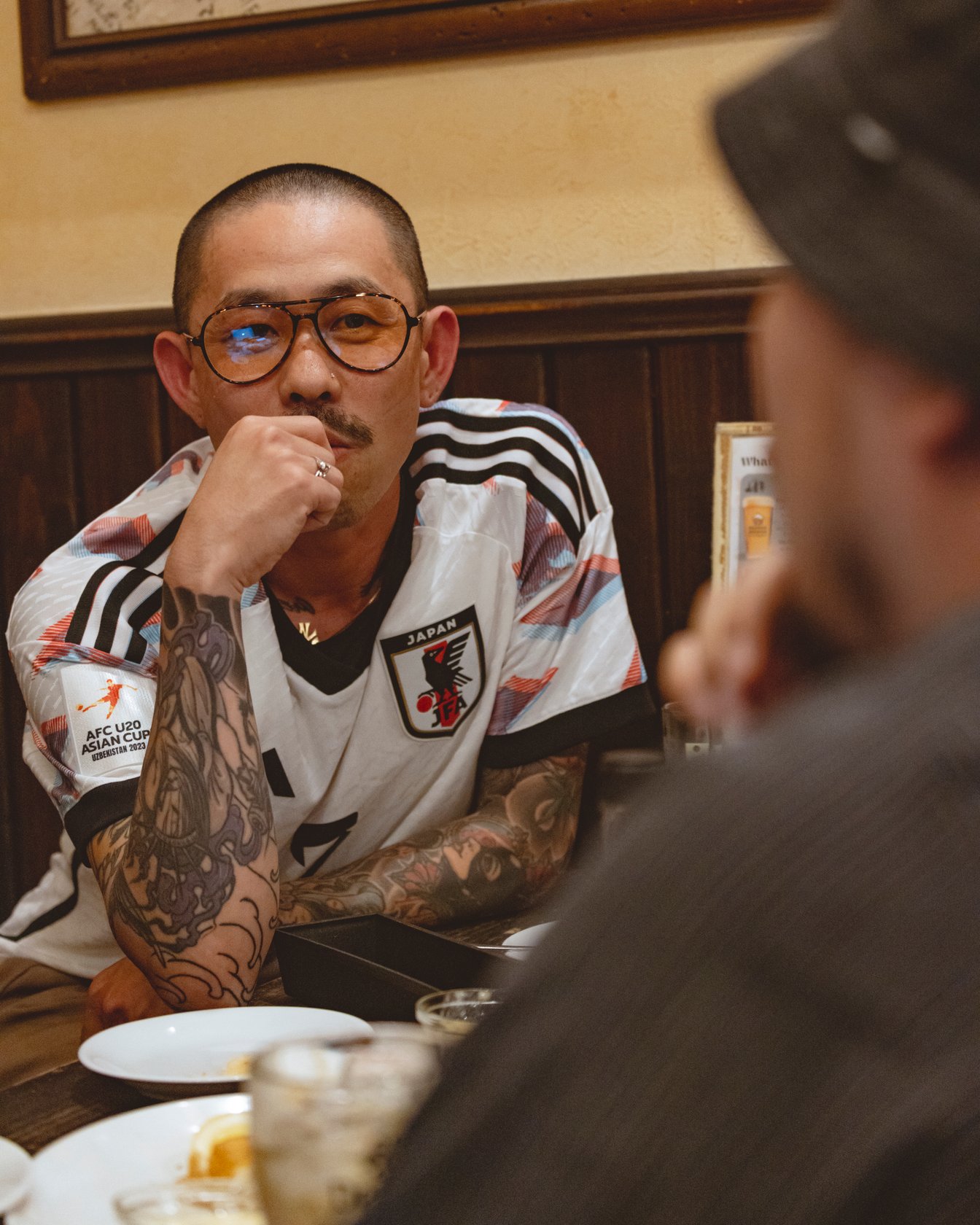 ユニフォームを着た男性