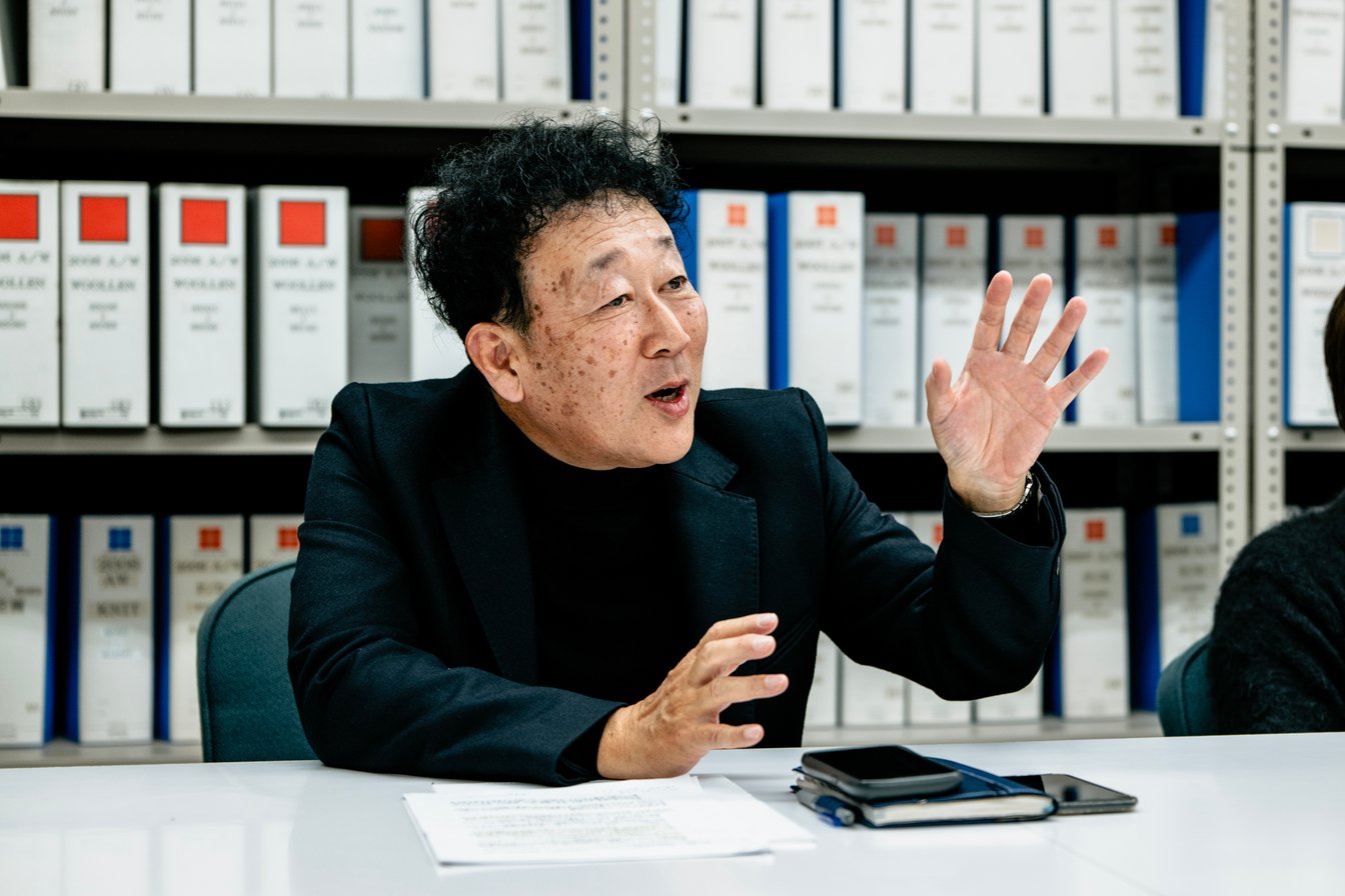 中伝毛織の中島君浩 取締役副社長