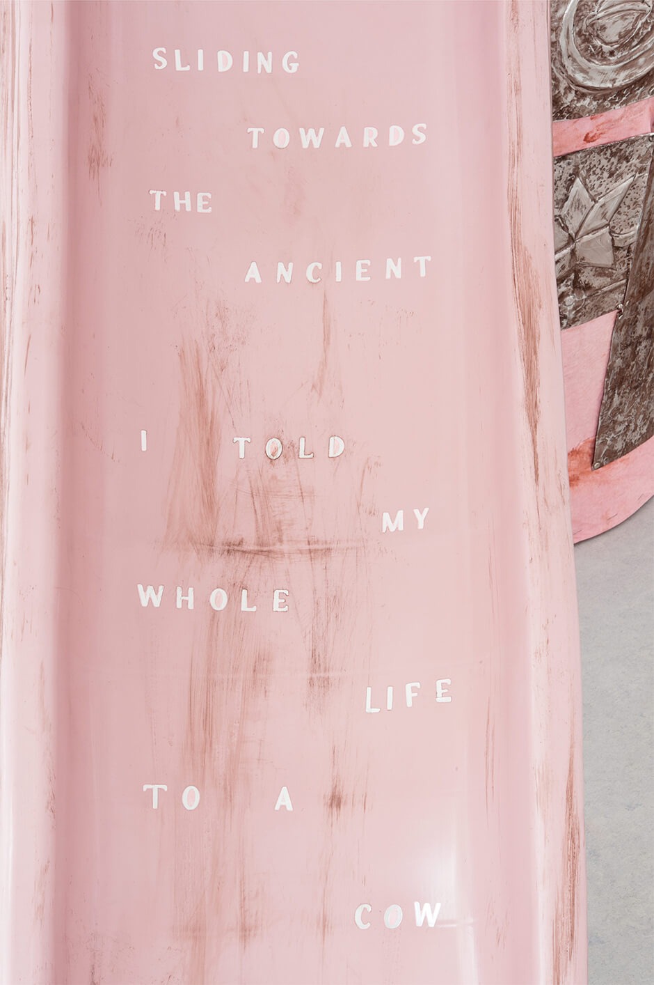 Polina Osipova, Sliding towards the Ancient (detail), exhibition view Cosmologies at Play at Neun Kelche, Berlin 2026, Copyright Dorothea Dittrich, VG Bildkunst 2026(3)