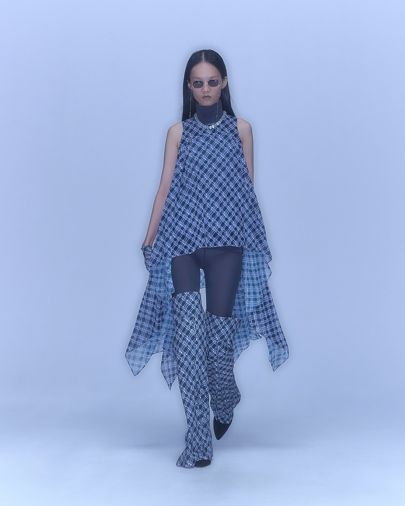 ハトラのルック