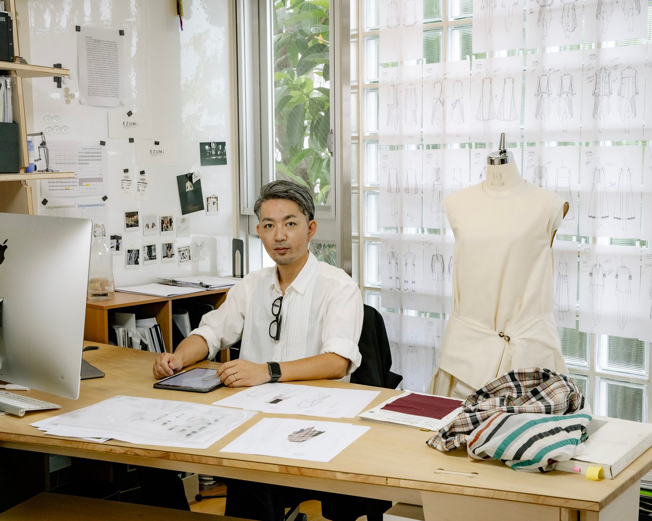 エズミ デザイナー