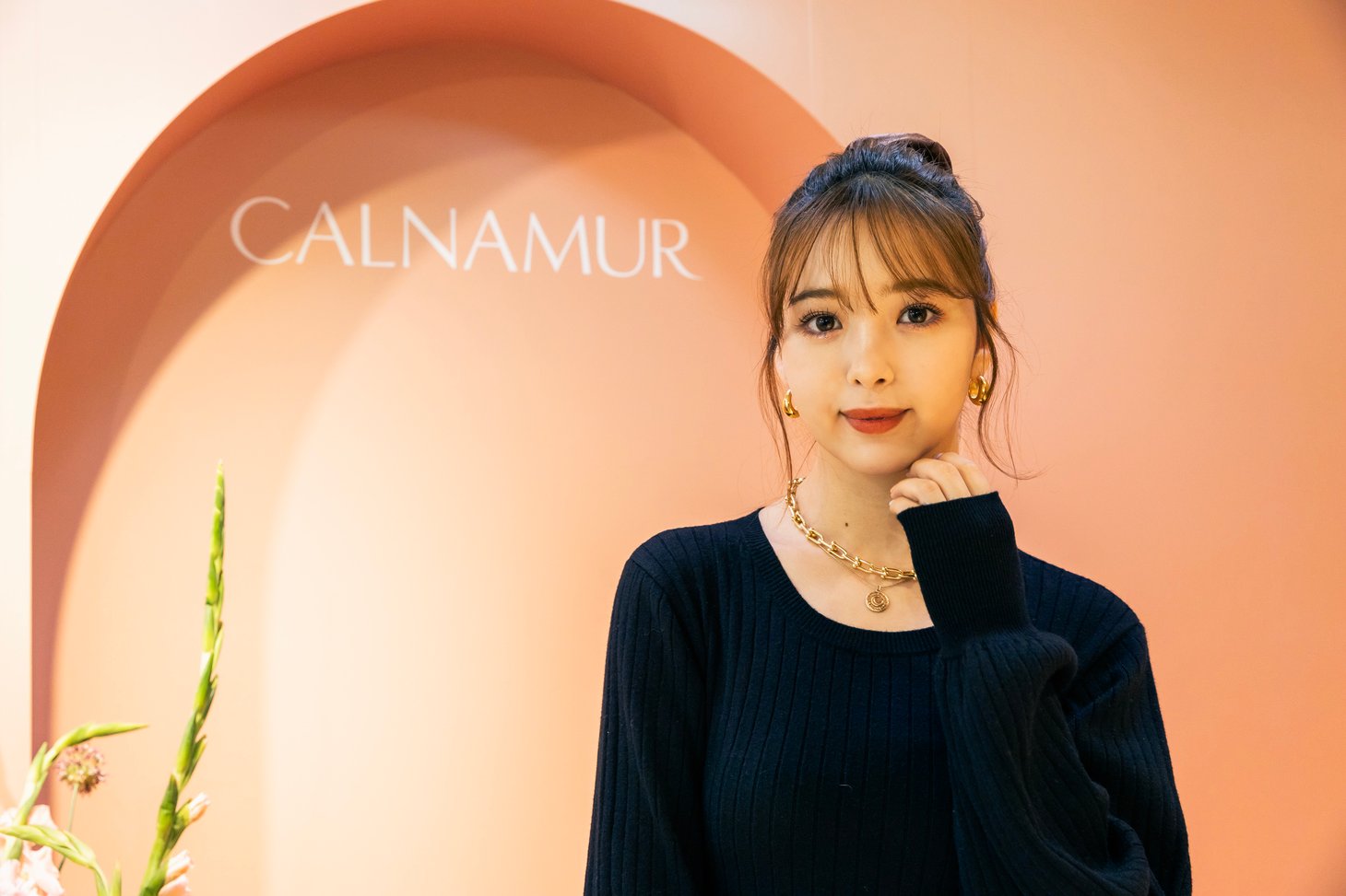 マークスタイラー、藤田ニコルの新ブランド「カルナムール」を独占で販売 バーゲンセール CALNAMUR セットアップ テーラードジャケット