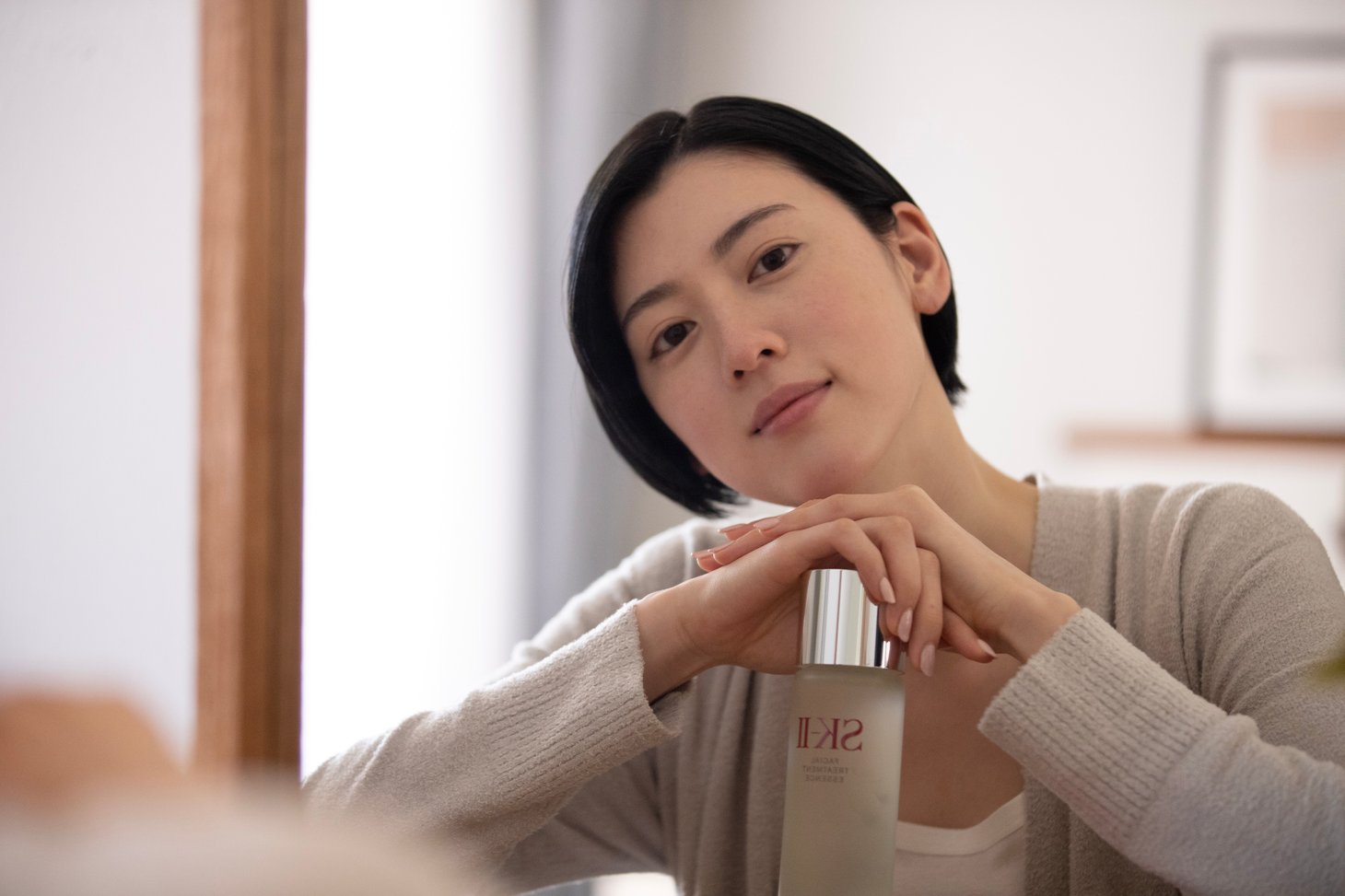 Sk Ii 新ブランドアンバサダーに三吉彩花 セルフ撮影のドキュメンタリー動画を公開