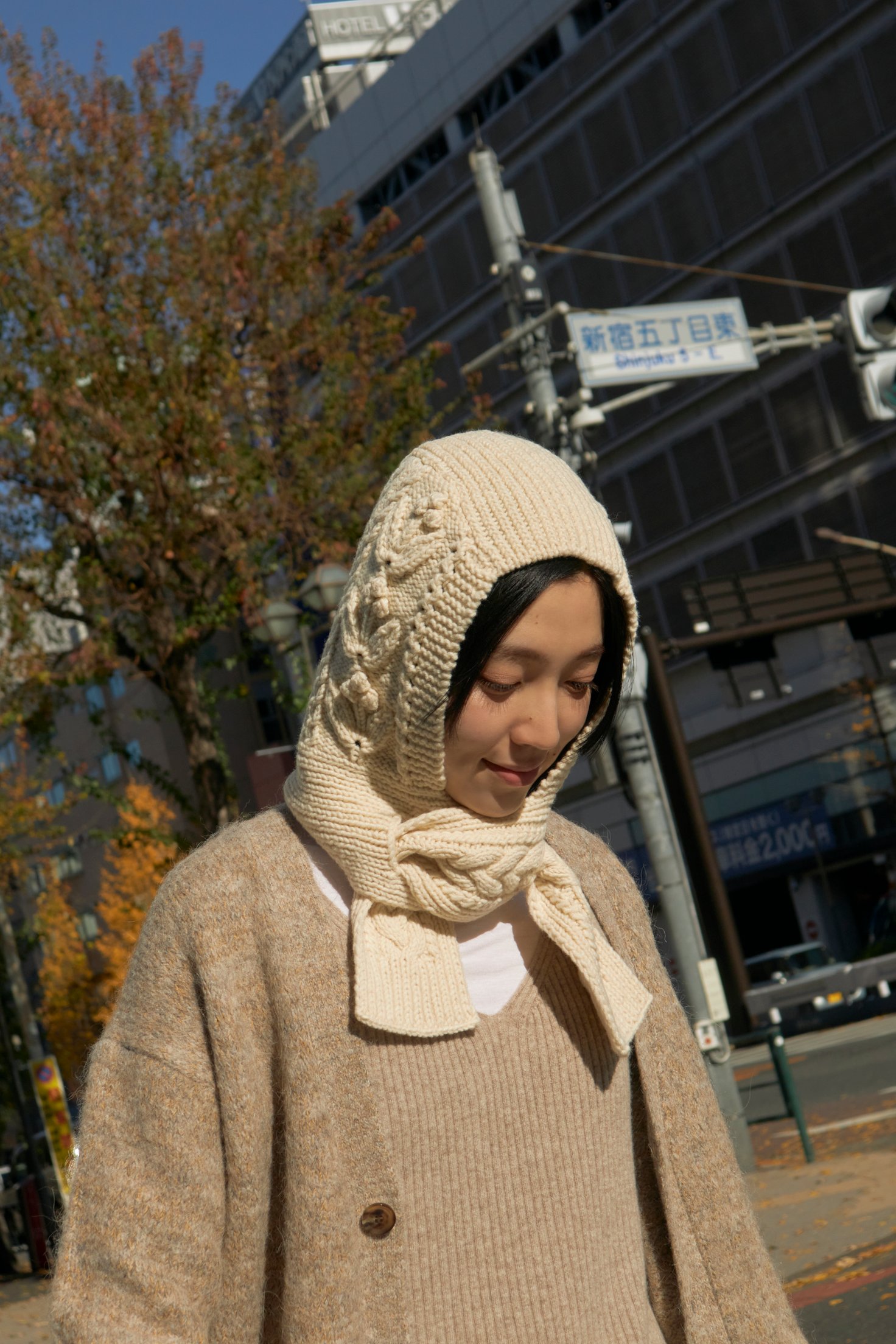 バラクラバを被る小谷実由