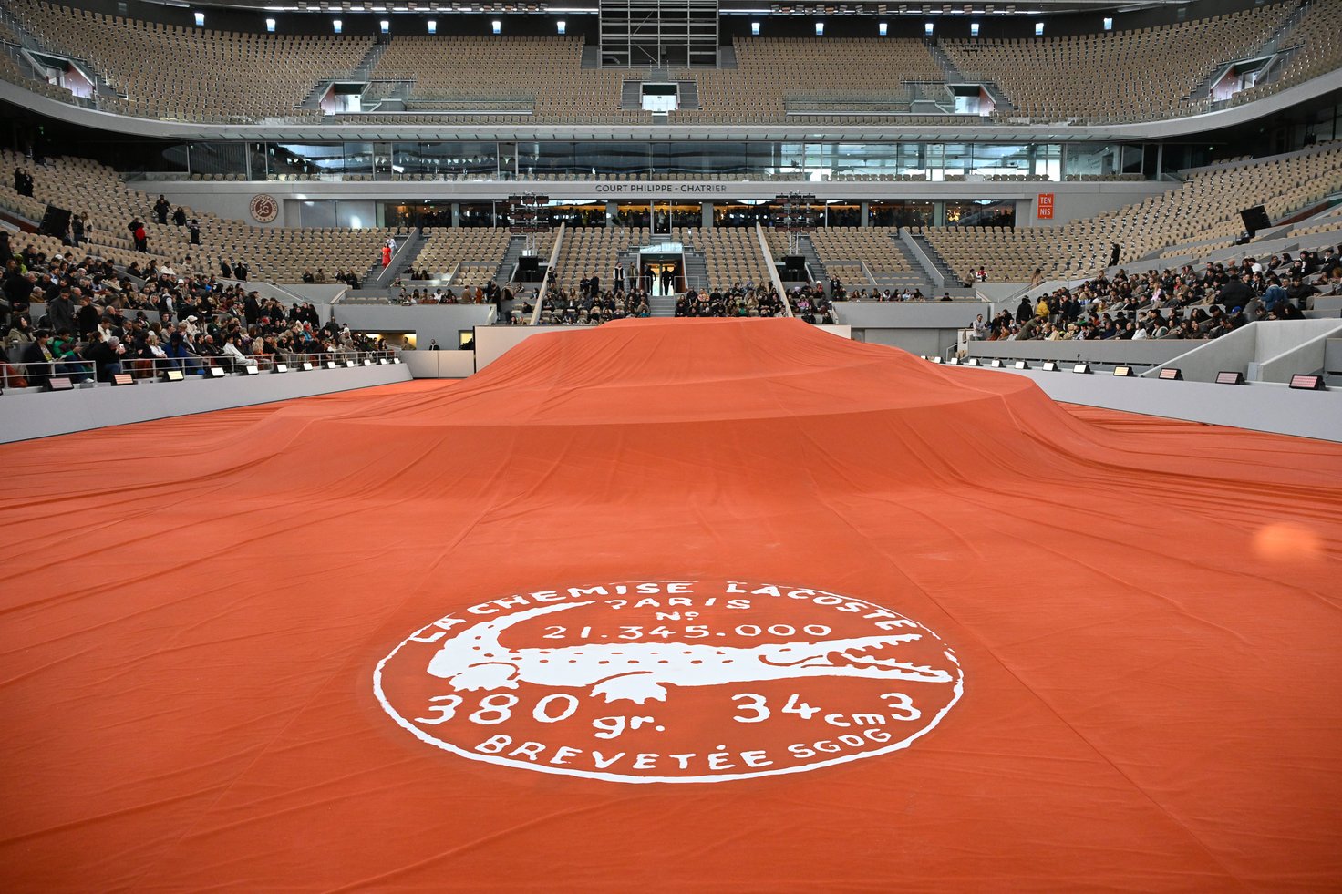 ラコステのショー会場