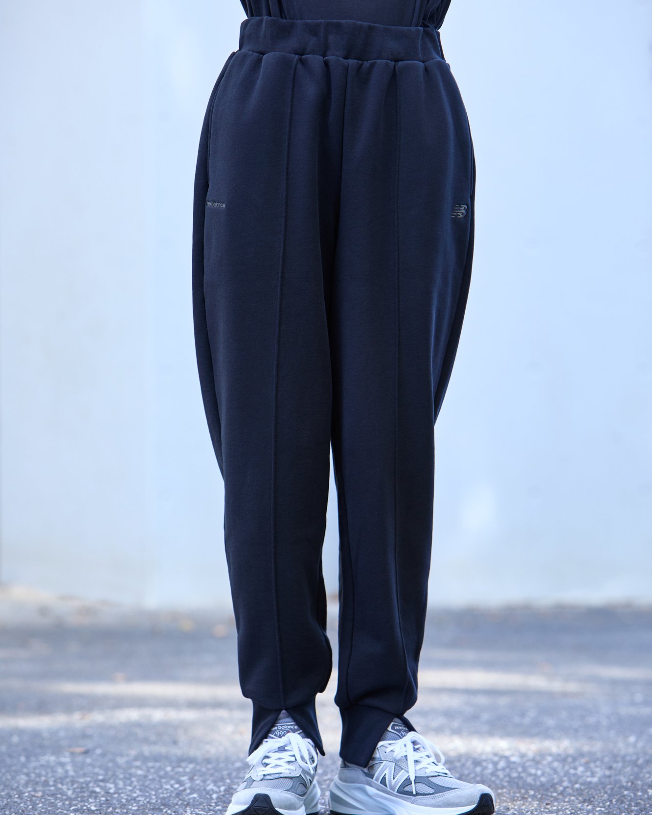 ニューバランススタッフコーディネート