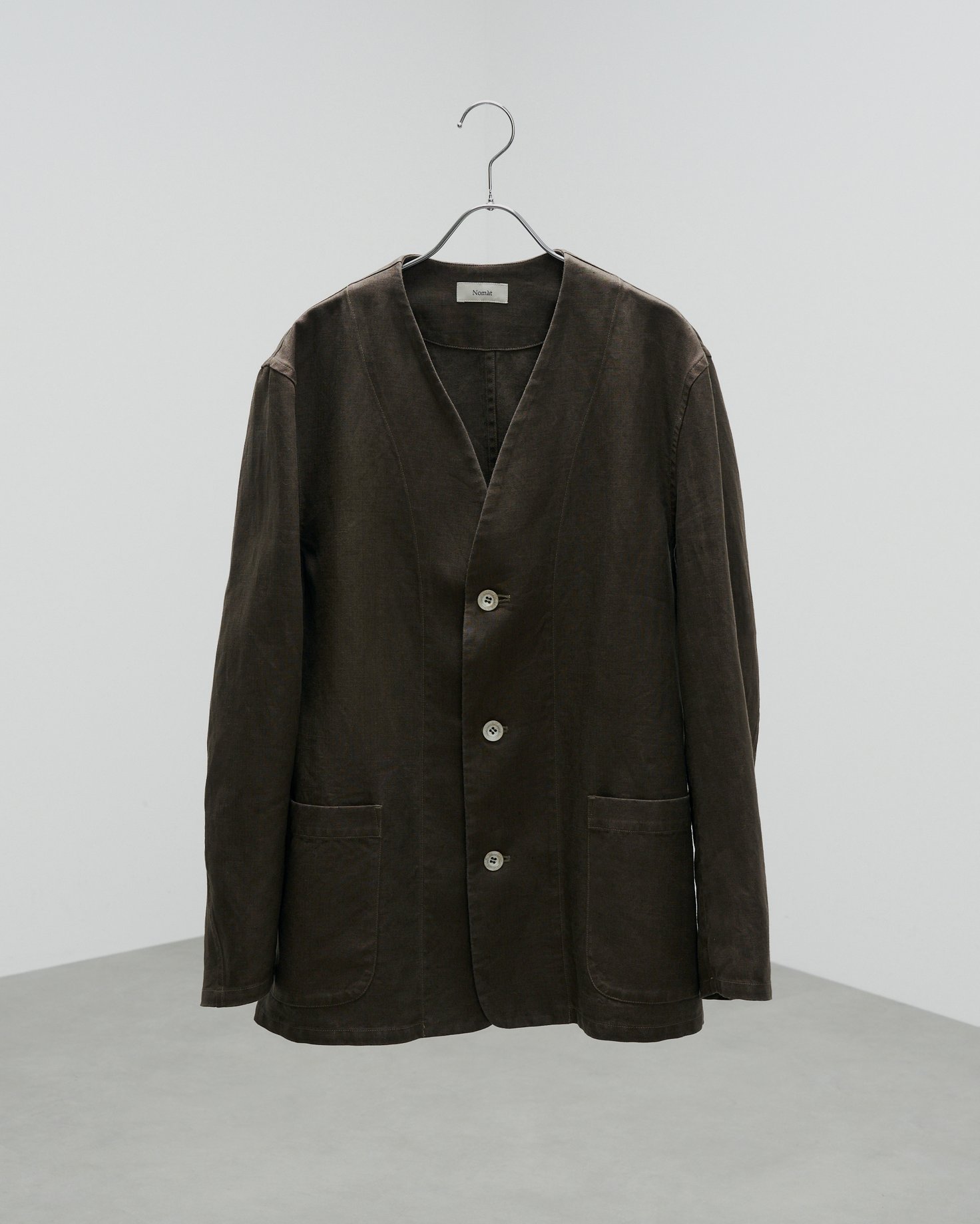 ノマットのノーカラージャケット