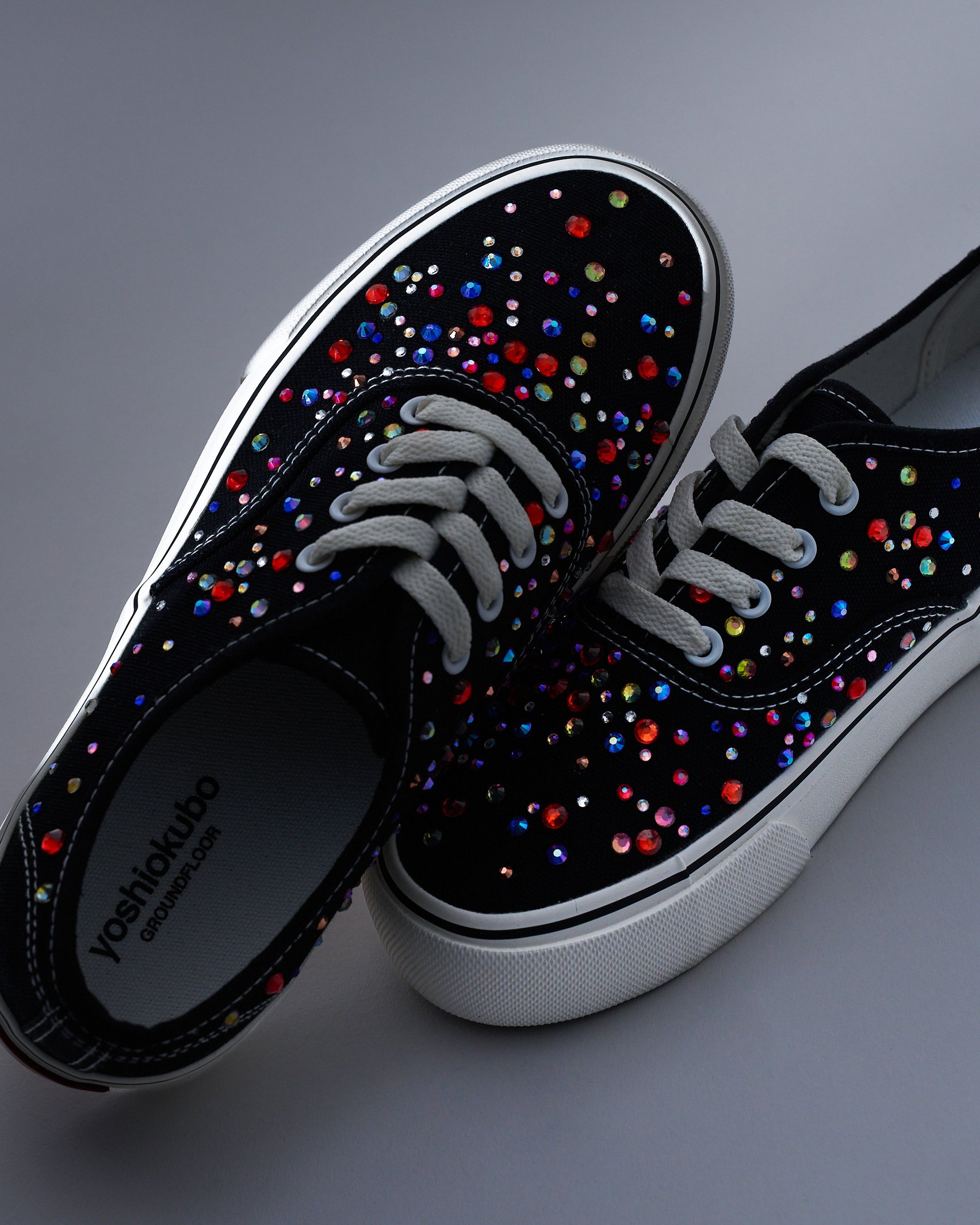 ヨシオクボのスニーカー