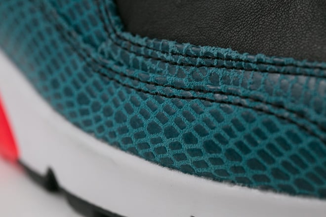 AIR MAX 90 "ANNIVERSARY SNAKE"