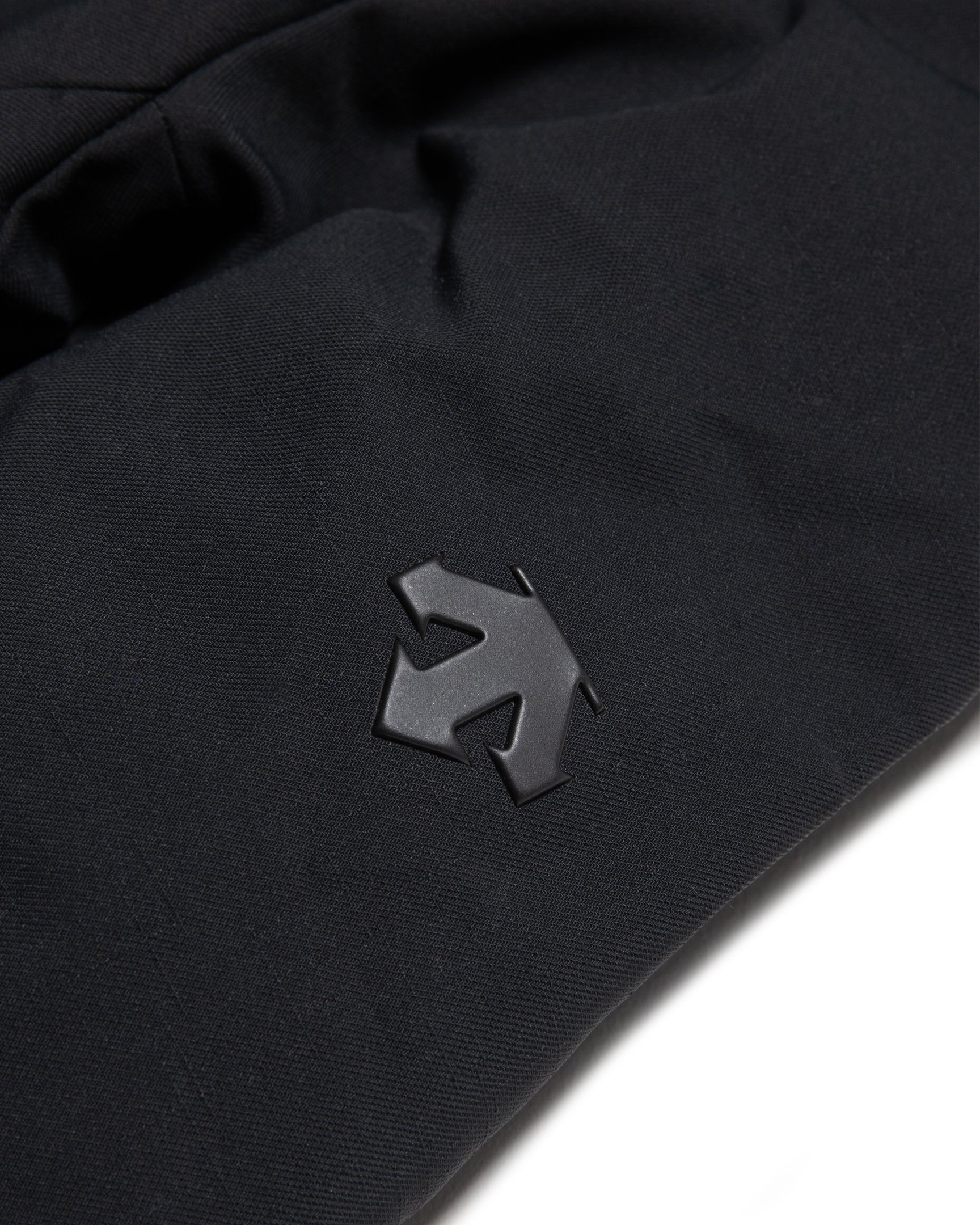 水沢ダウン STRATUM