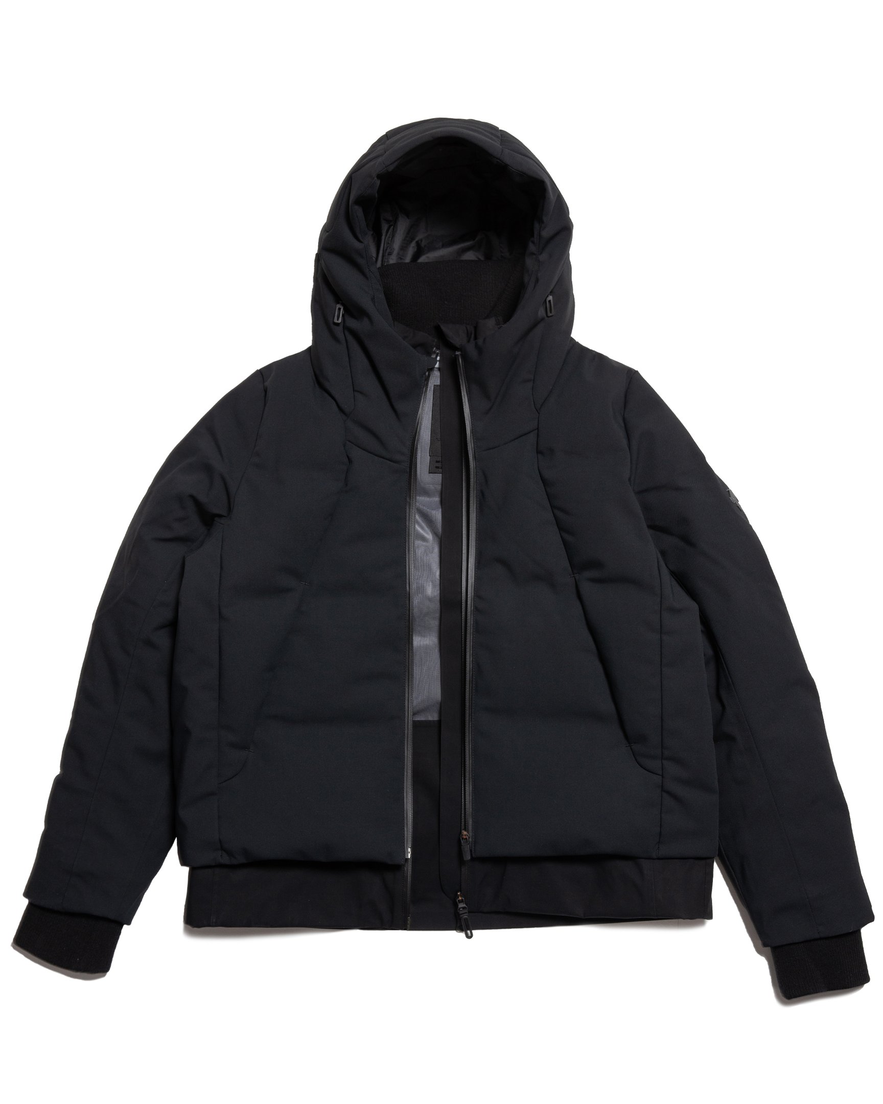 水沢ダウン STRATUM