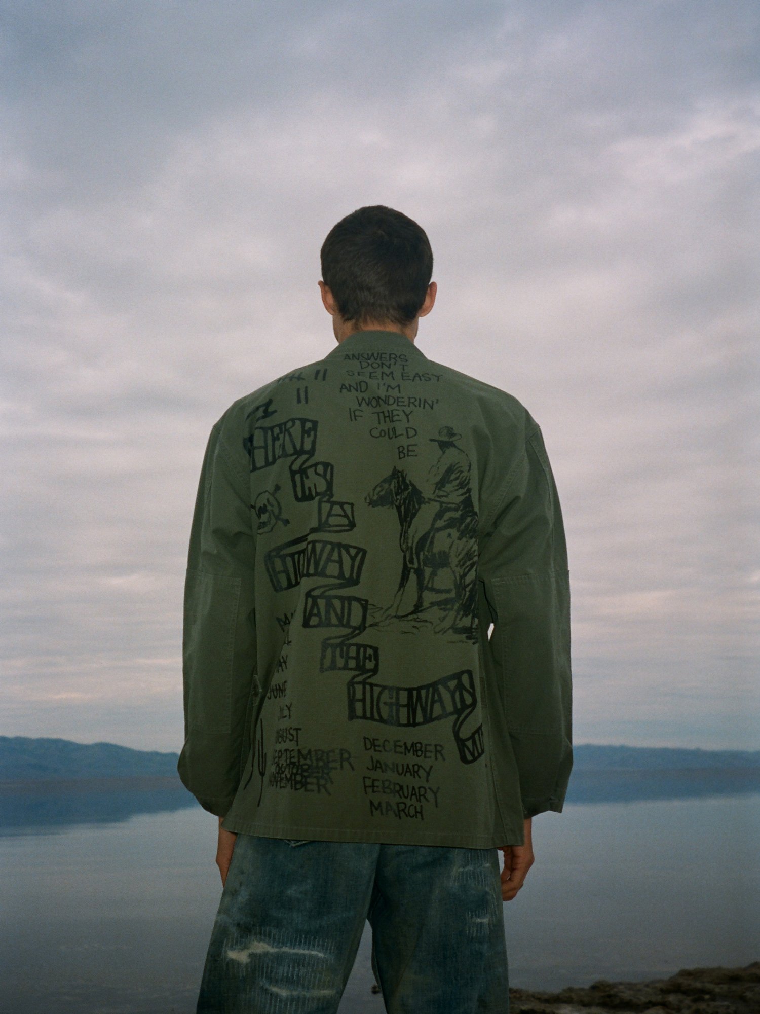 ネイバーフッド 　OOTD