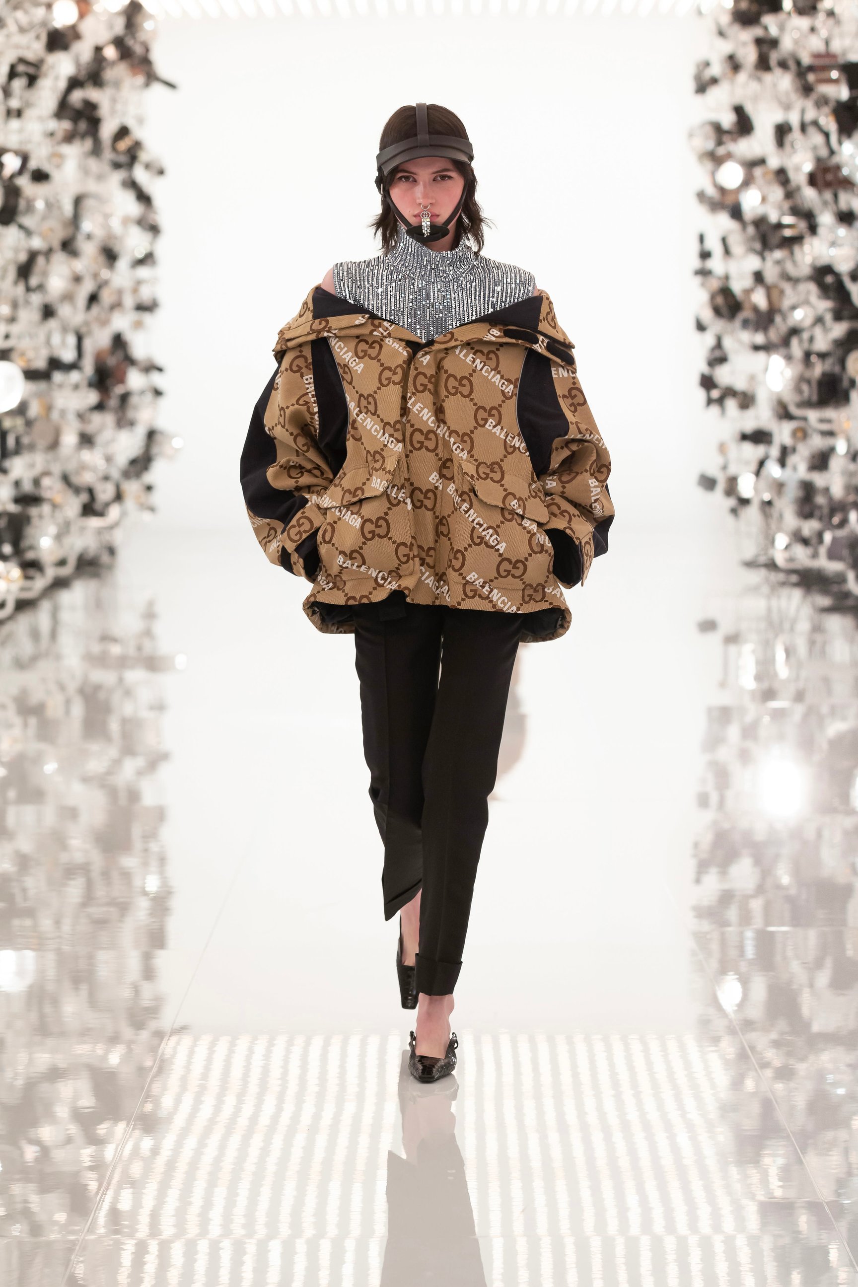 GUCCI バレンシアガ コラボレーション