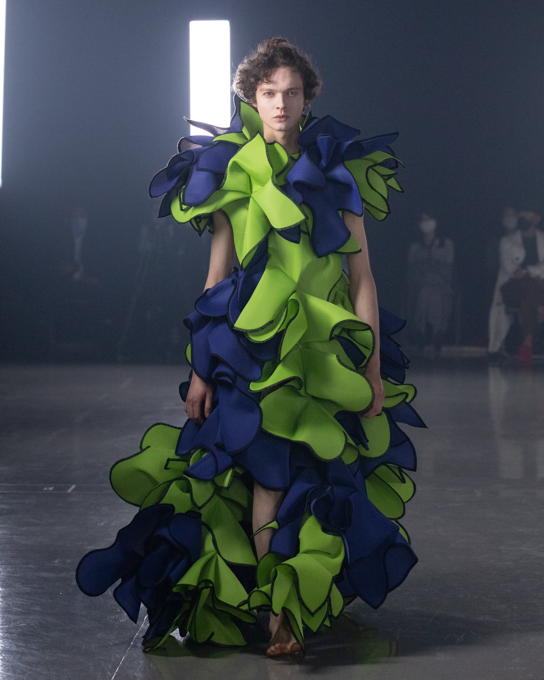 リュウノスケオカザキの2022年春夏シーズンのコレクション