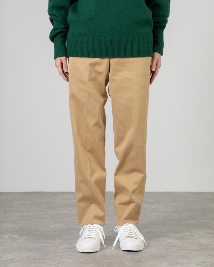 ビューティフルピープル チノパン 着画