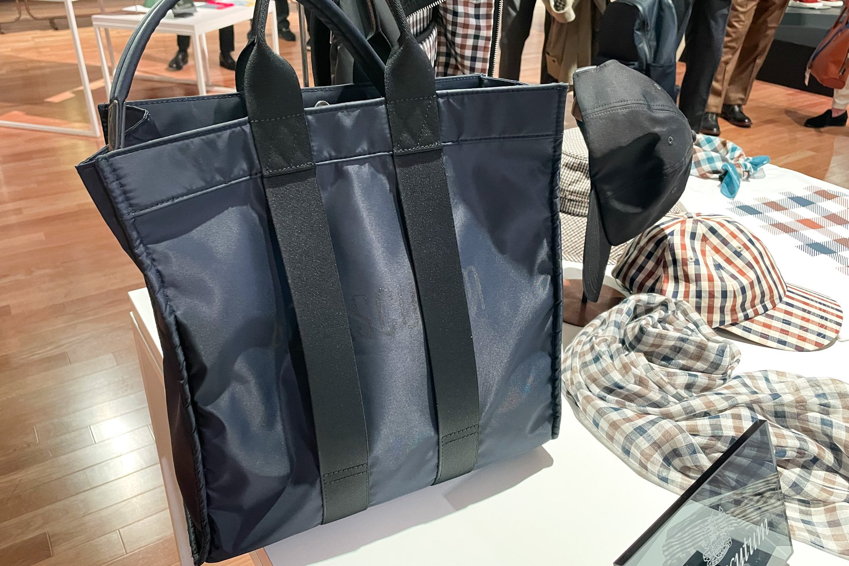 アクアスキュータム展示会の様子