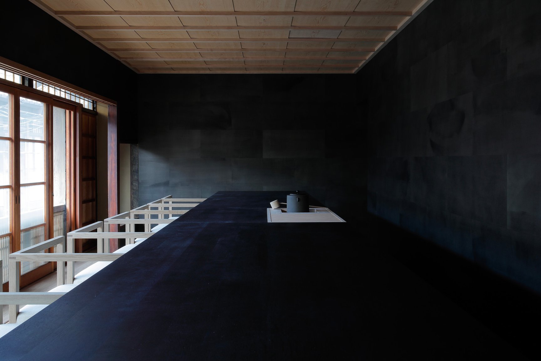 タイガ タカハシ 茶室「然美(さび)」