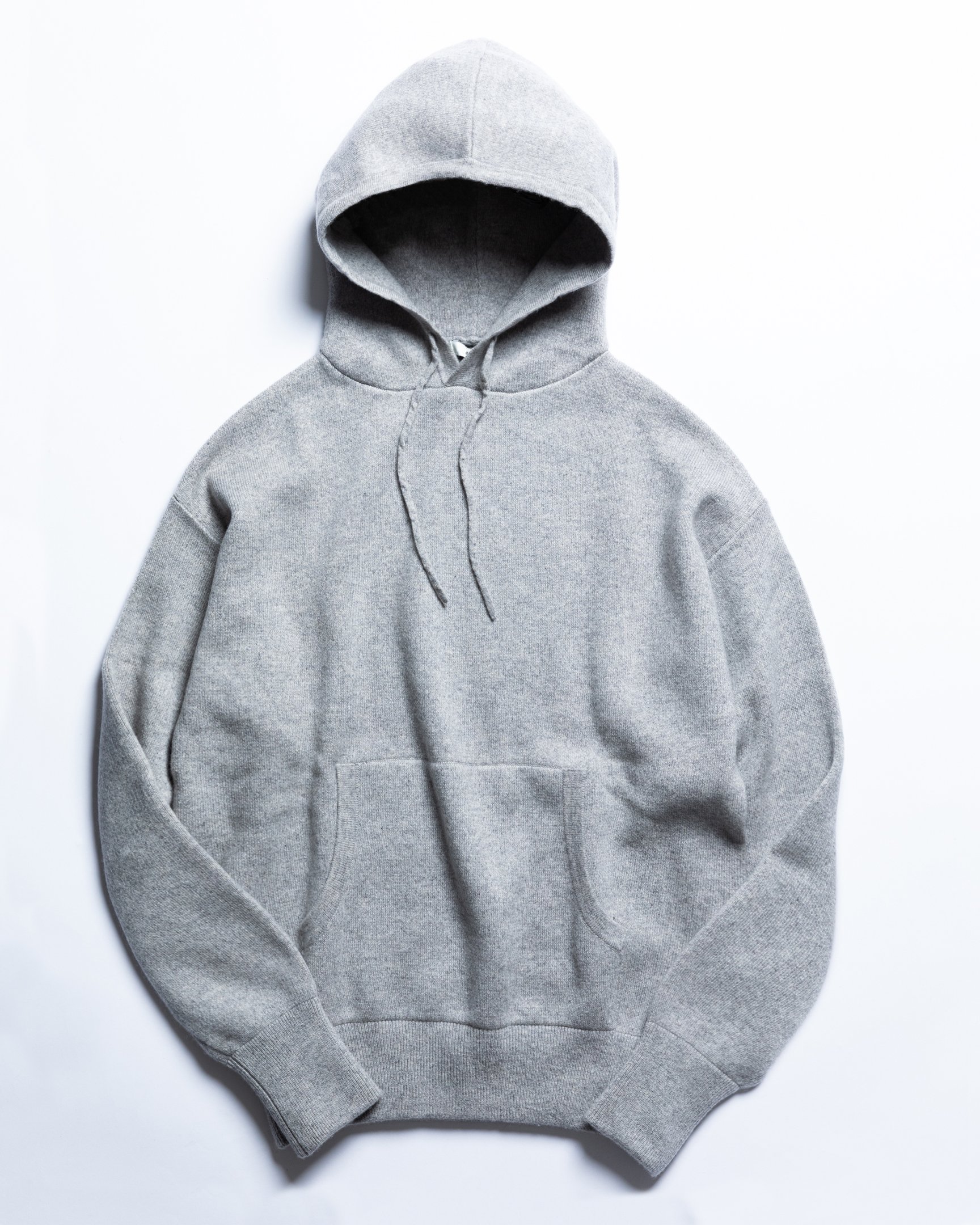 ボーディ　カシミヤフーディー