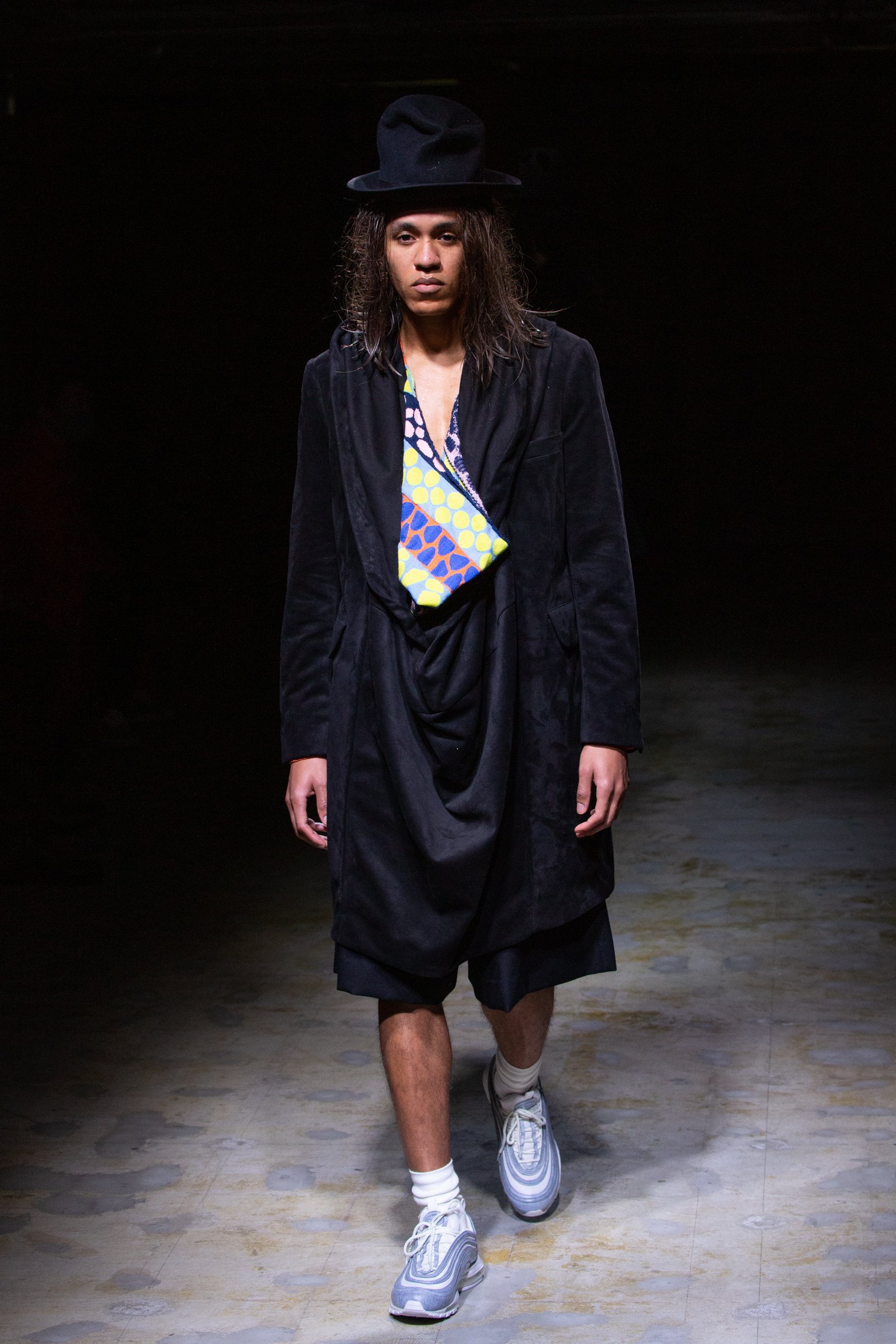 コムデギャルソンオムプリュス2022aw ノマド期　かぶりジャケット黒　試着のみ コムデギャルソンオムプリュス2022aw ノマド期 かぶりジャケット