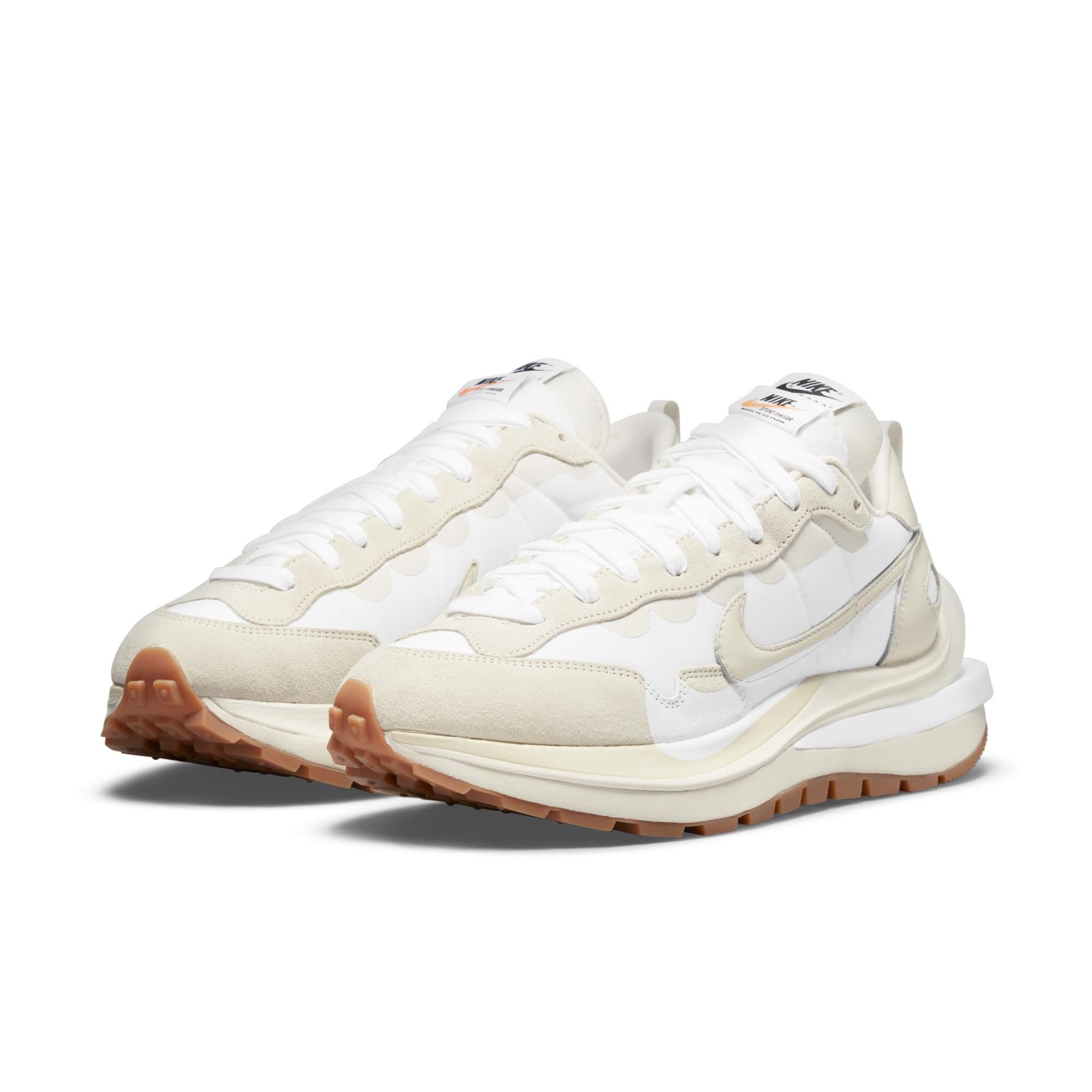 NIKE VAPORWAFFLE SACAI サカイ　ベイパーワッフル ナイキ×サカイのヴェイパーワッフルからモノトーンの新色