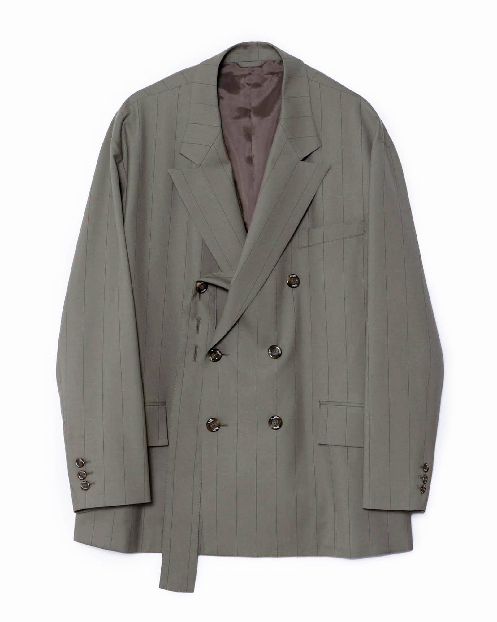 ウジョーのグリーンのジャケット