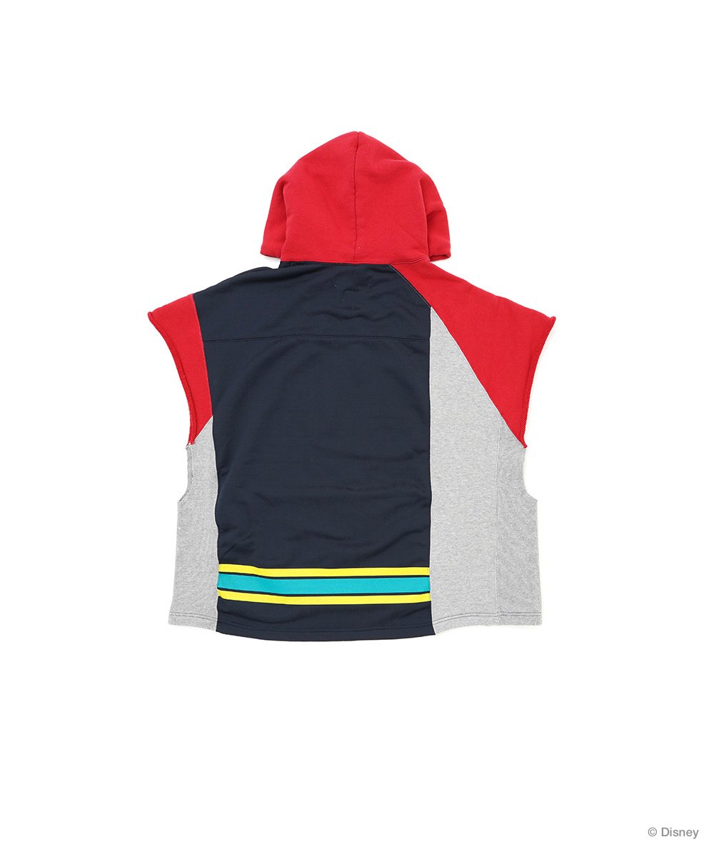 ミッキーのイラストをプリントしたノースリーブのフーディ