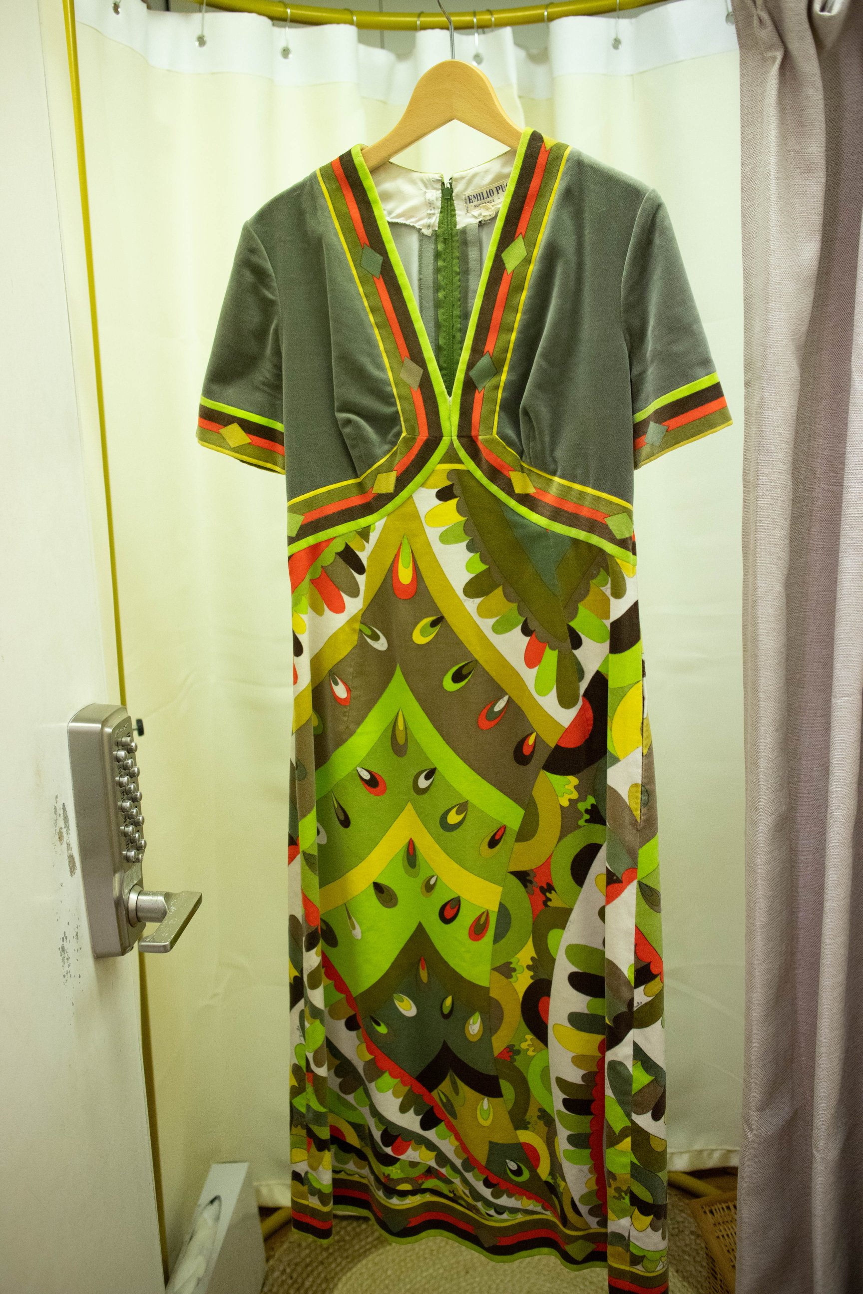 エミリオ・プッチのワンピース