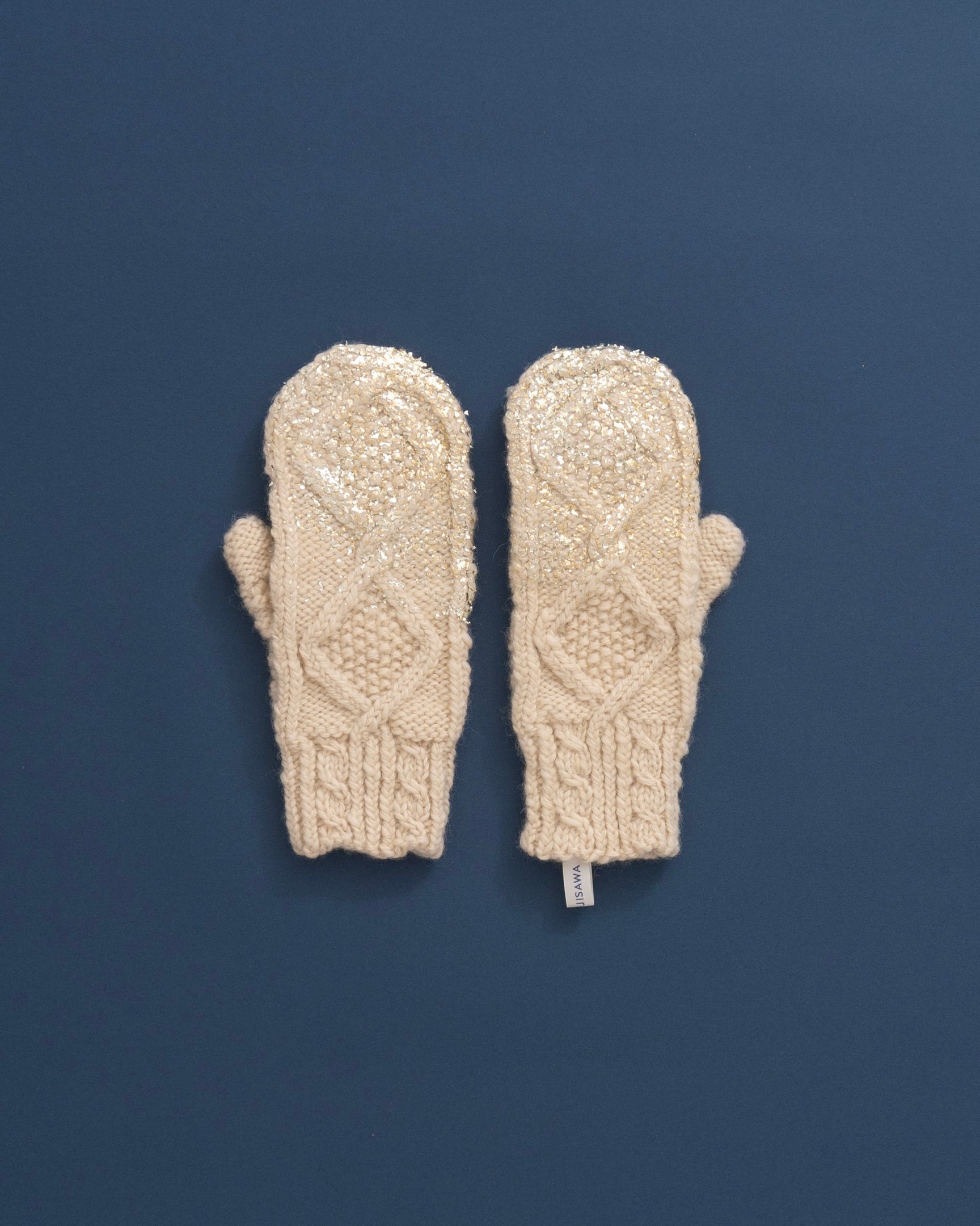 箔付きのミトン