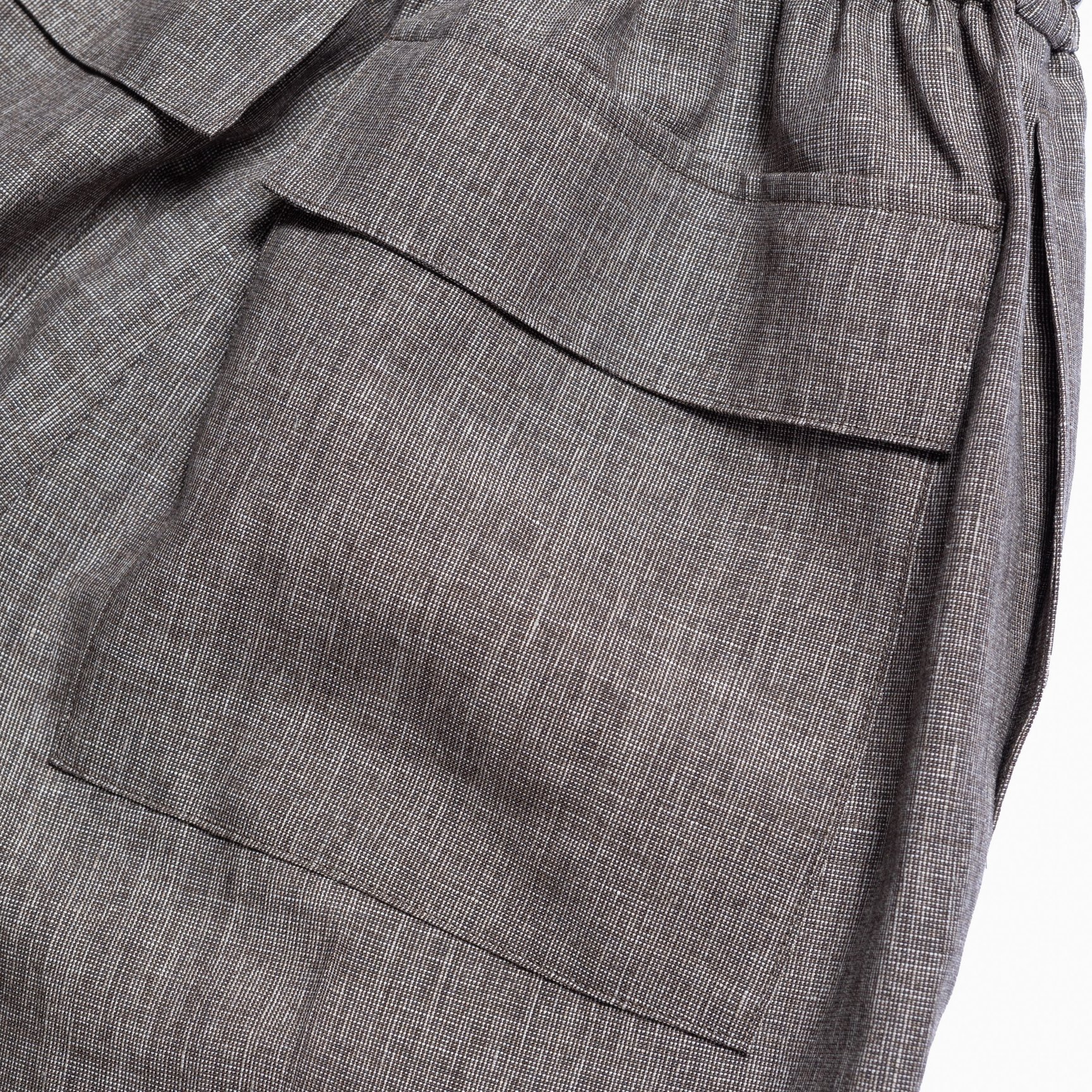 リネンハーフパンツのバック部分