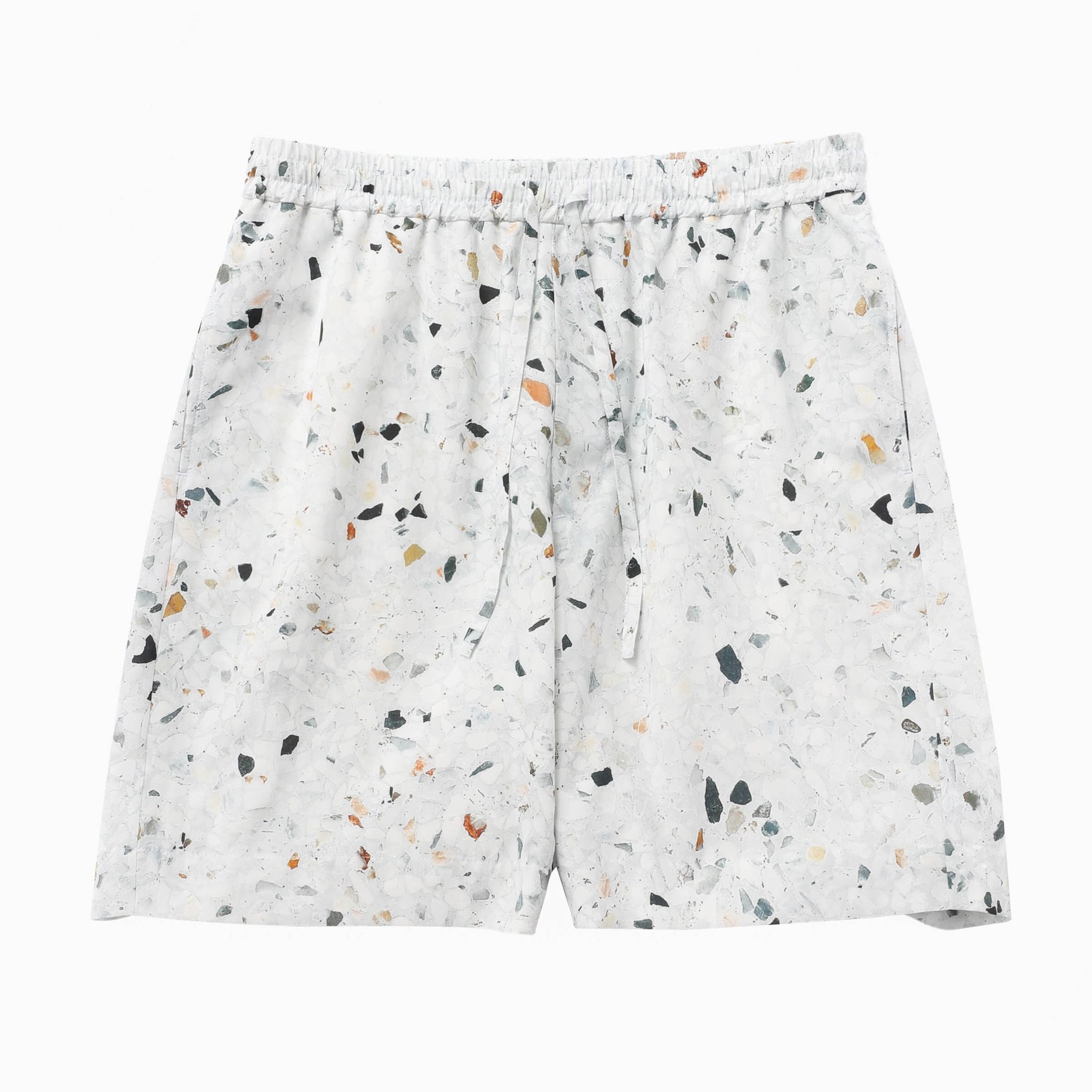 柄のハーフパンツ