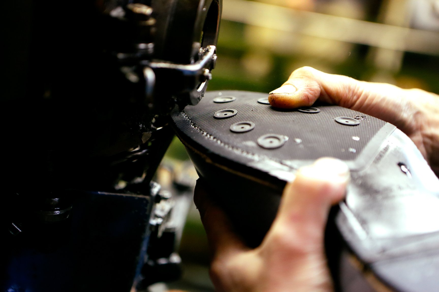 ラスト、デザイン、ソールなどを自由に組み合わせて製作するパターンオーダーシューズ