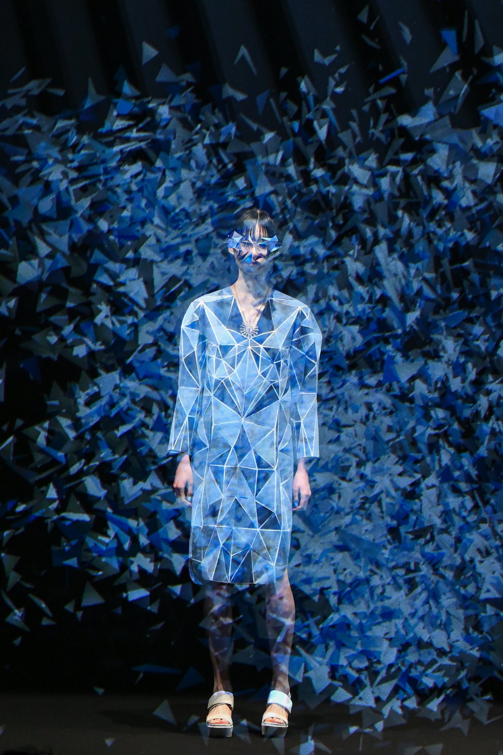 ANREALAGE 2023年春夏コレクション