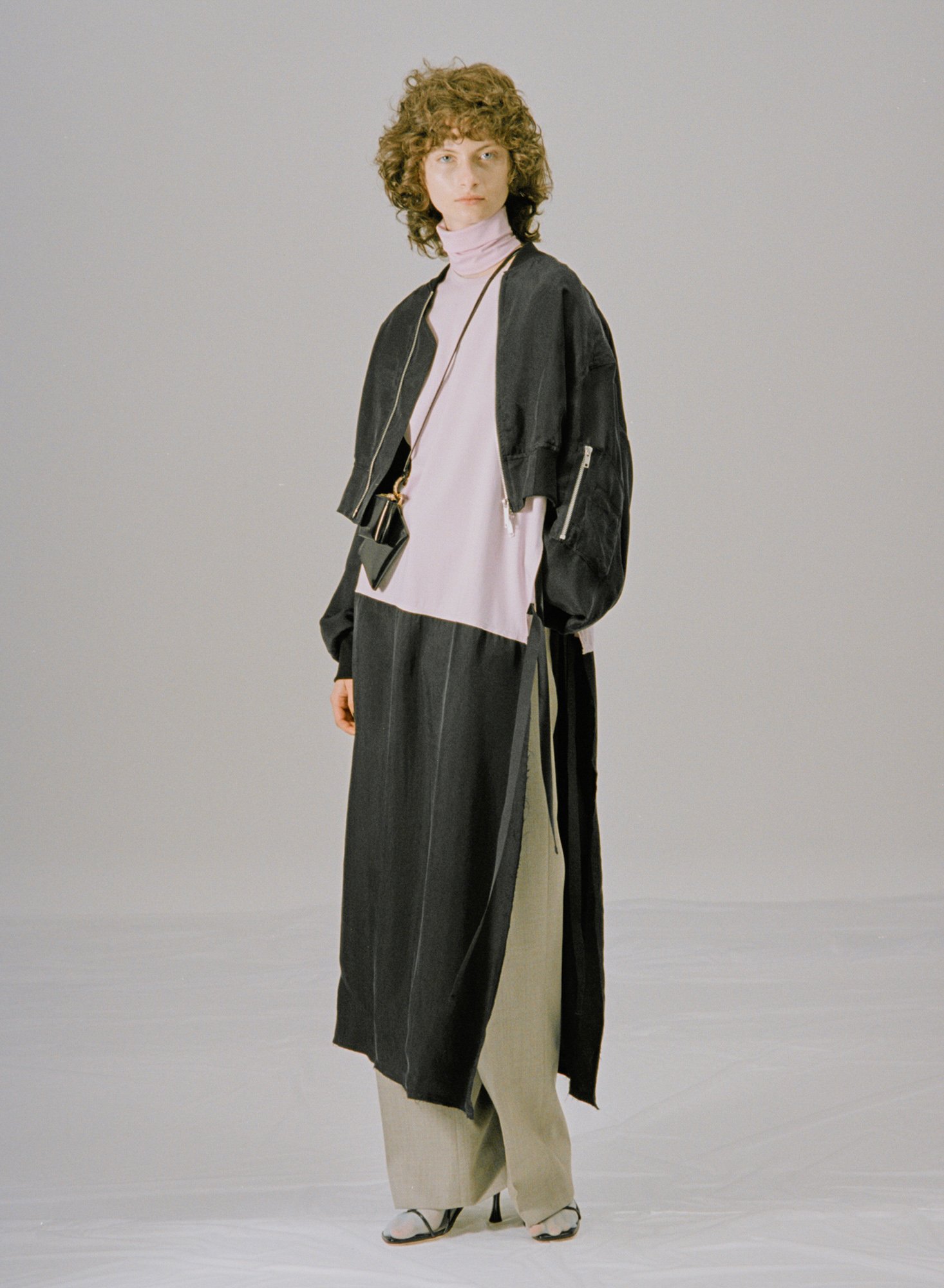 再始動したTARO HORIUCHIの2023年春夏コレクション