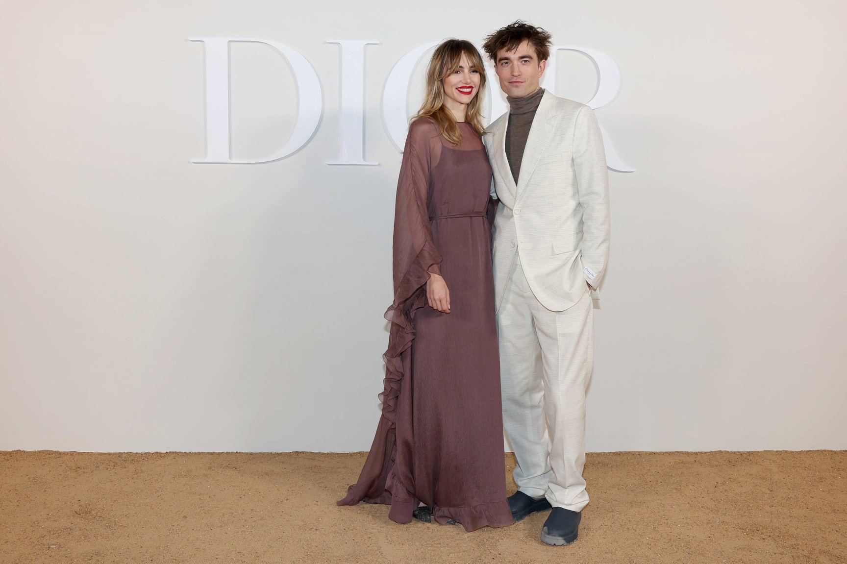 ロバート・パティンソンとスキ・ウォーターハウス