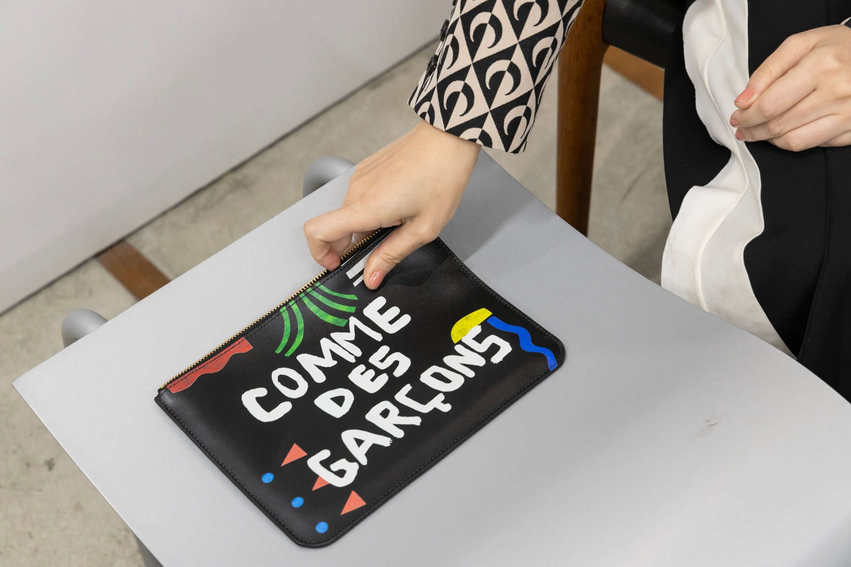 コム デ ギャルソンのポーチについて語る大平