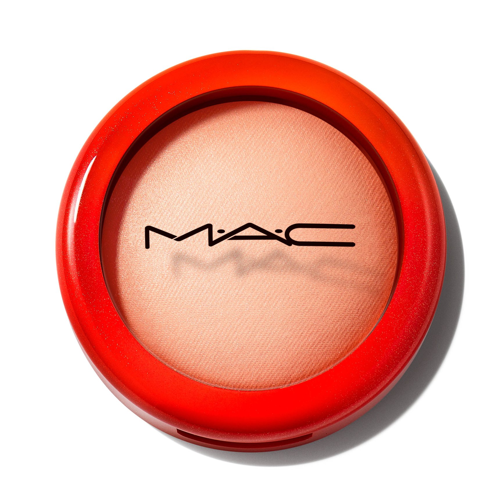 赤いパッケージのチーク