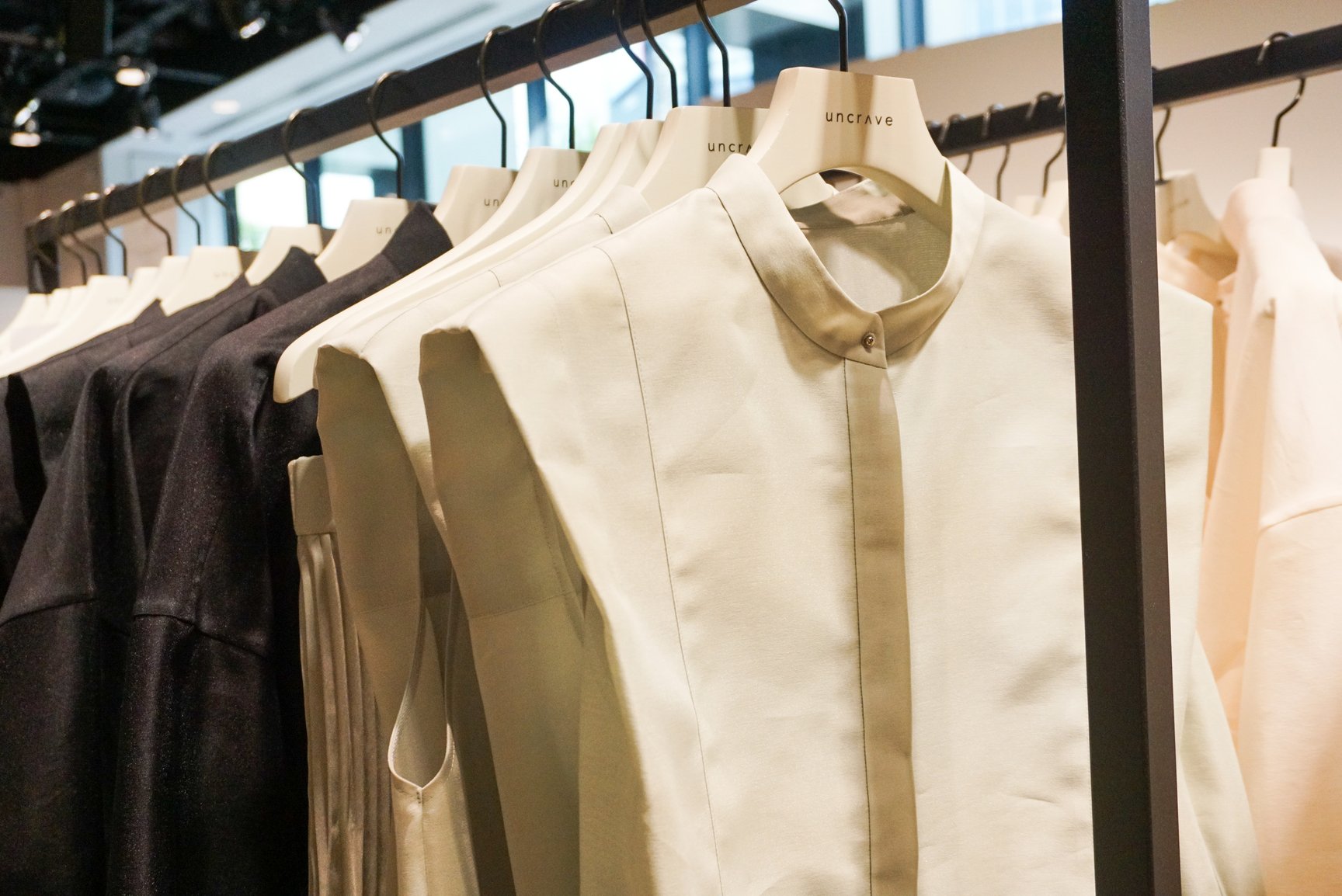 「アンクレイヴ」2023年春夏シーズンの展示会より