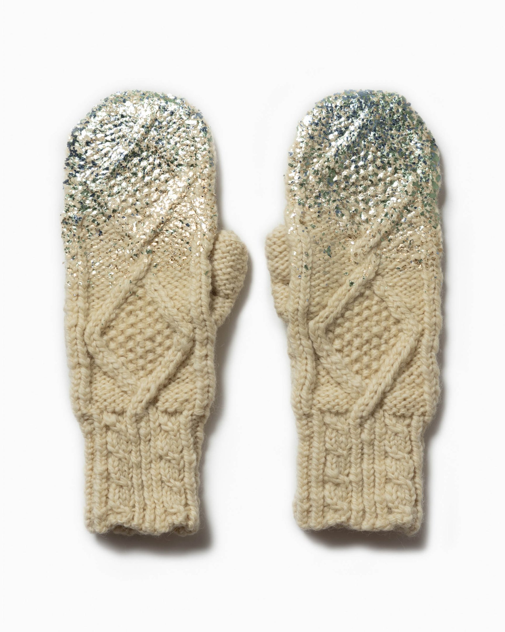 箔付きのマフラー