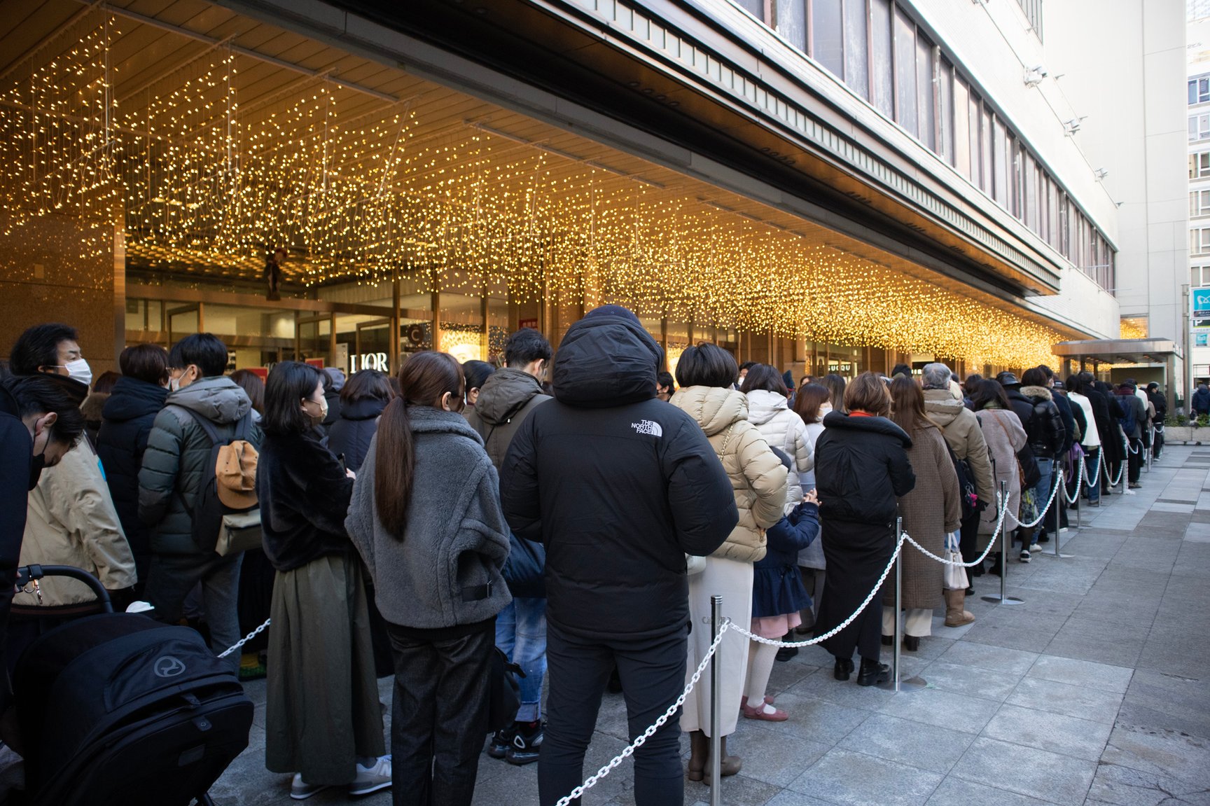 伊勢丹新宿本店 2023年初売りの様子
