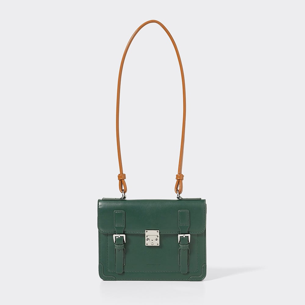 緑のトートバッグ