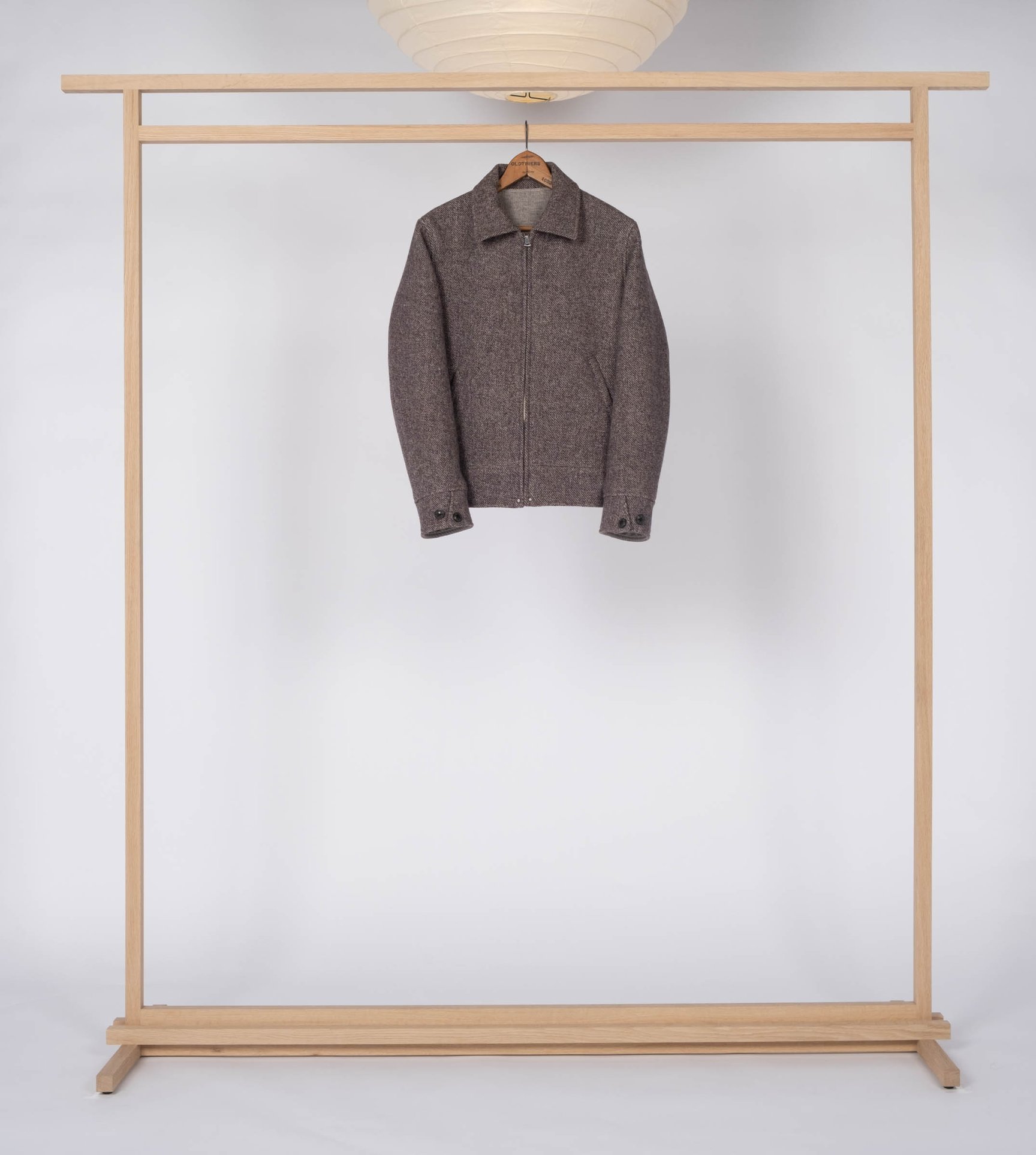 ブラウンのジャケット