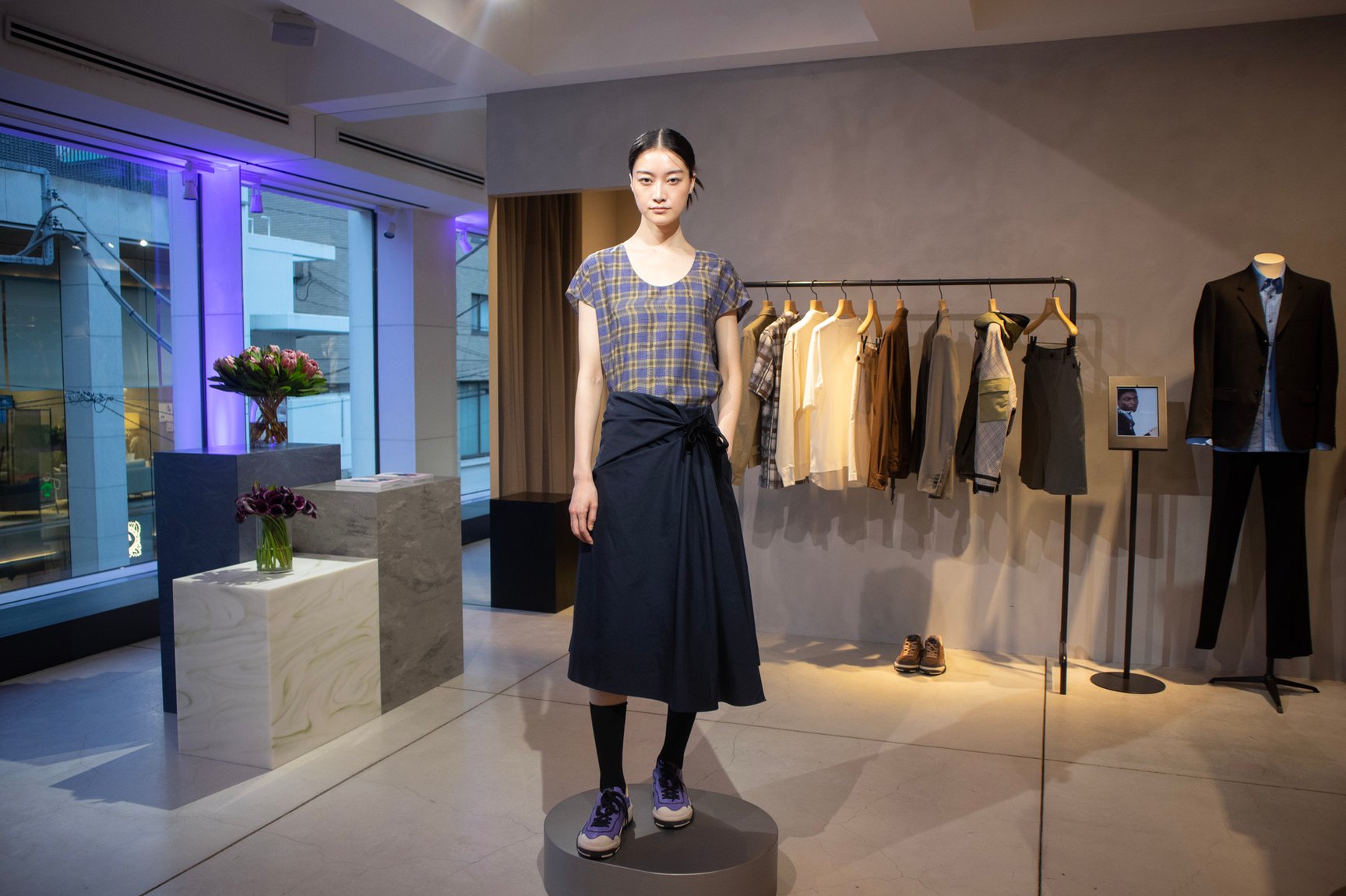 セオリーが公開したルカ・オッセンドライバーとのカプセルコレクション第2弾