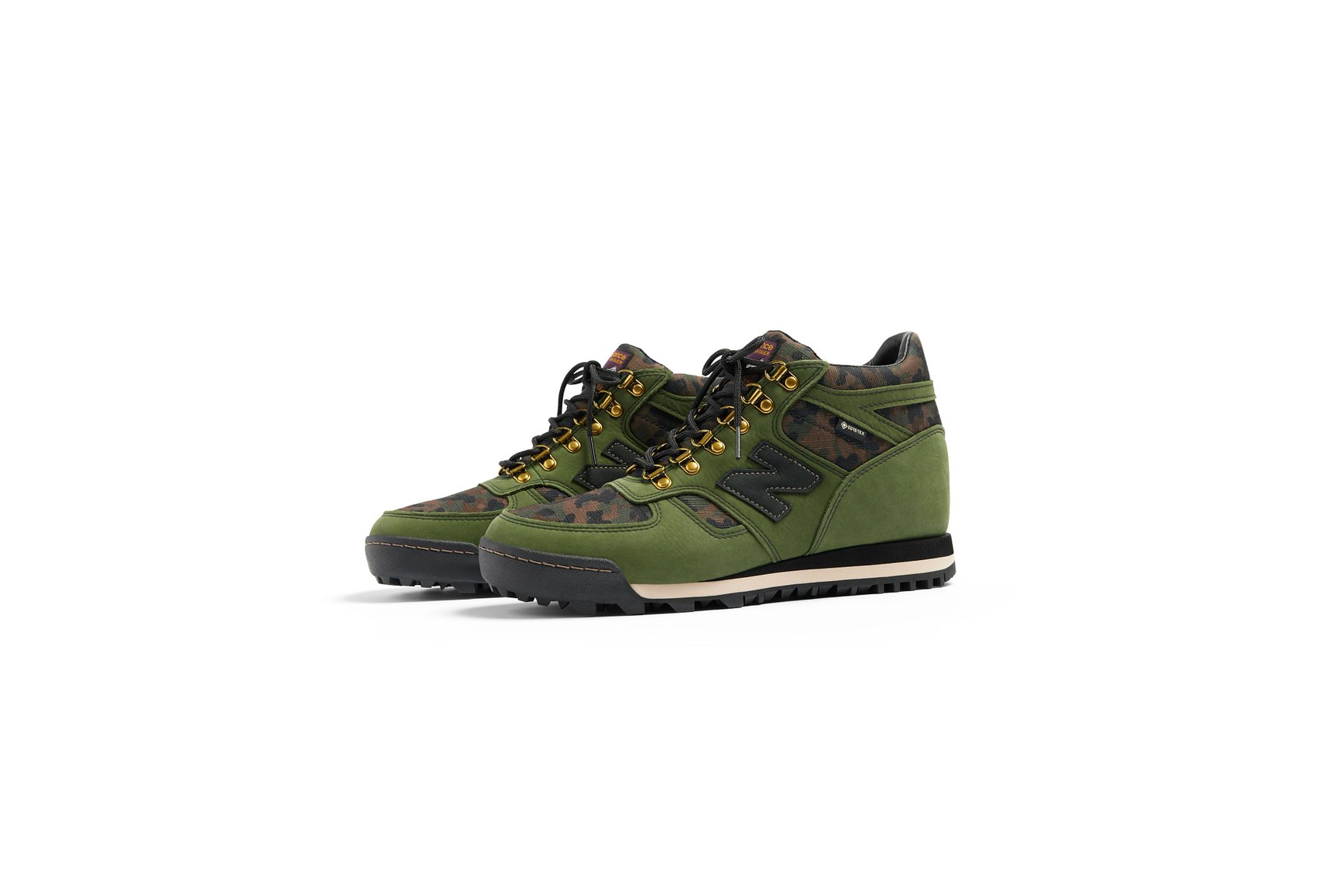 New Balance Rainier