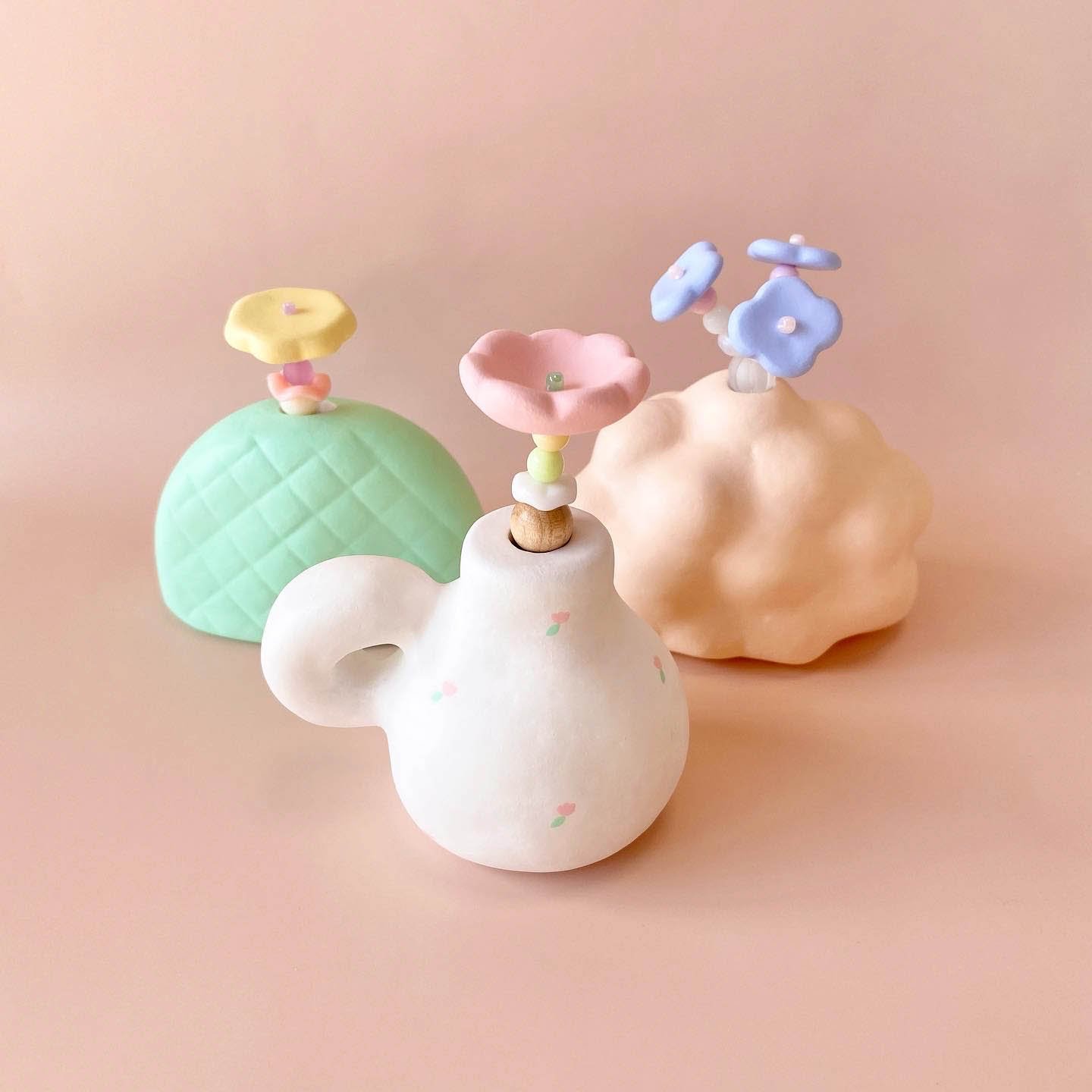 樹脂や陶器製の花