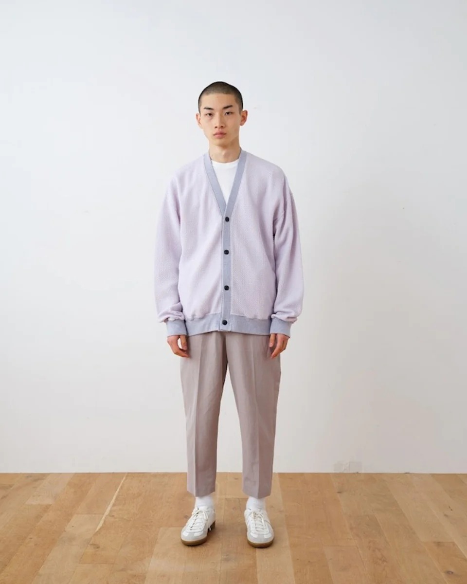 アトリエベトンのカーディガン