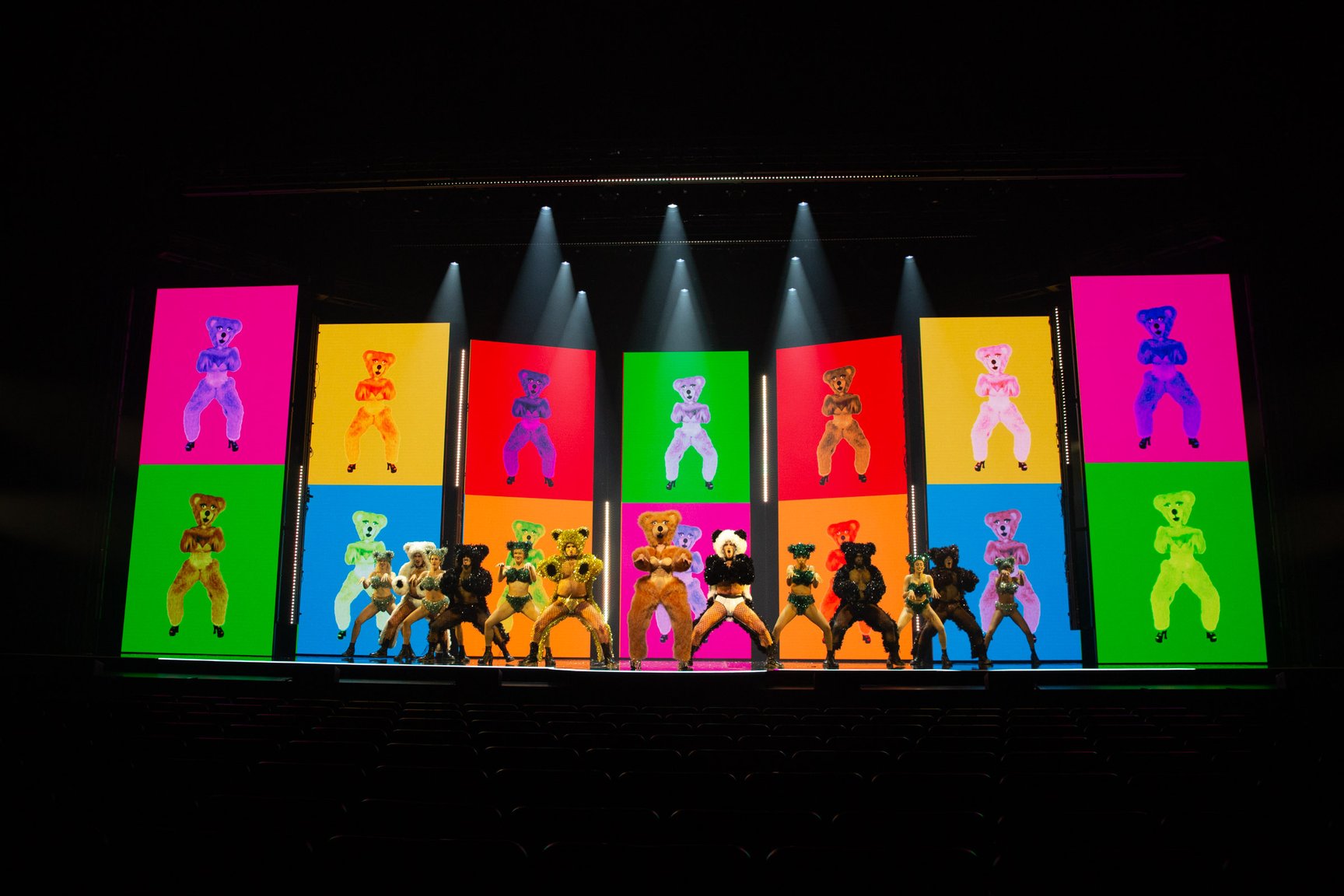 ジャン=ポール・ゴルチエの半生描くミュージカル「ファッション フリーク ショー」がアジア初上陸