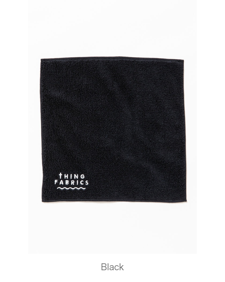ブラックのハンドタオル