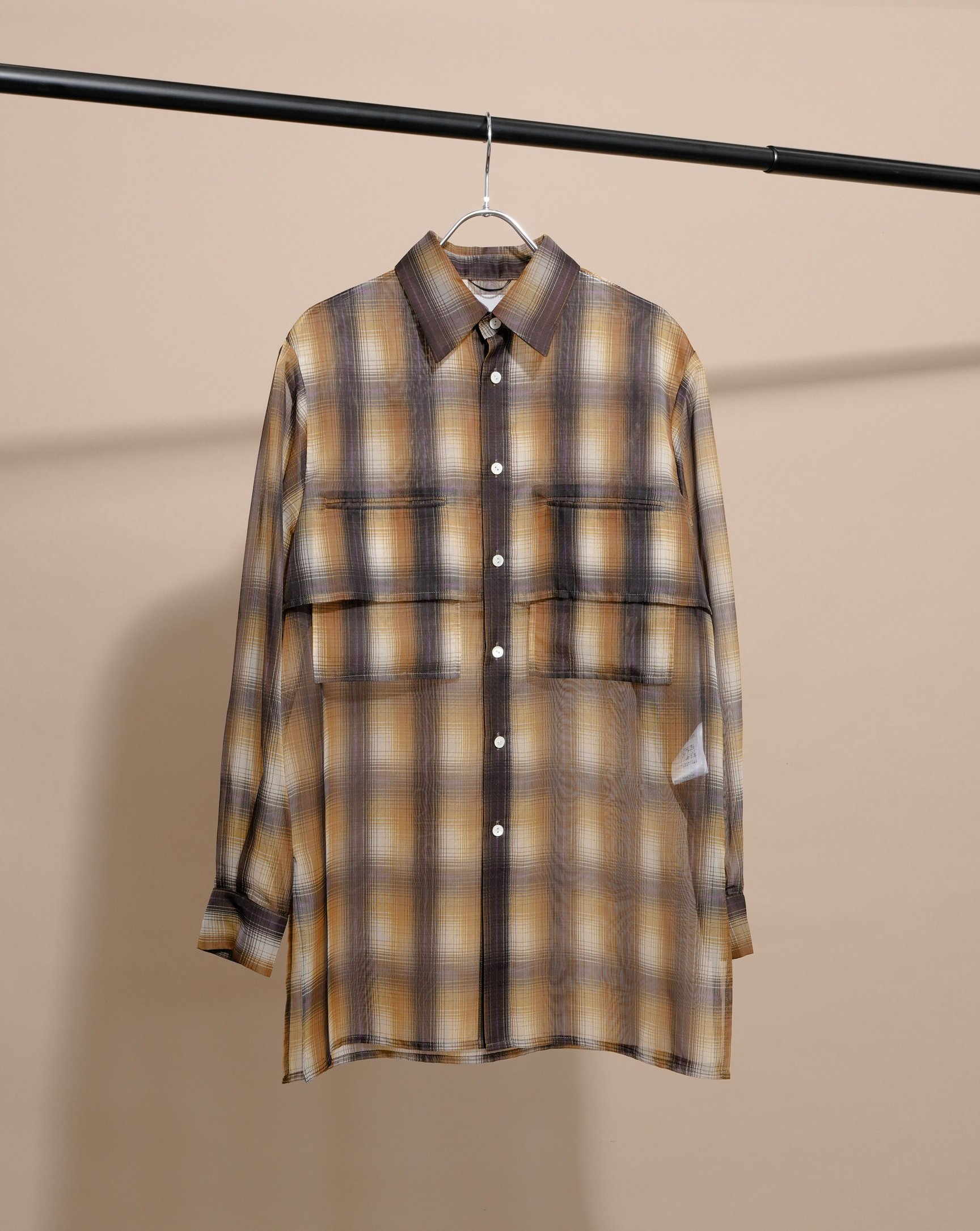 ミオズモーキーのシアーシャツ